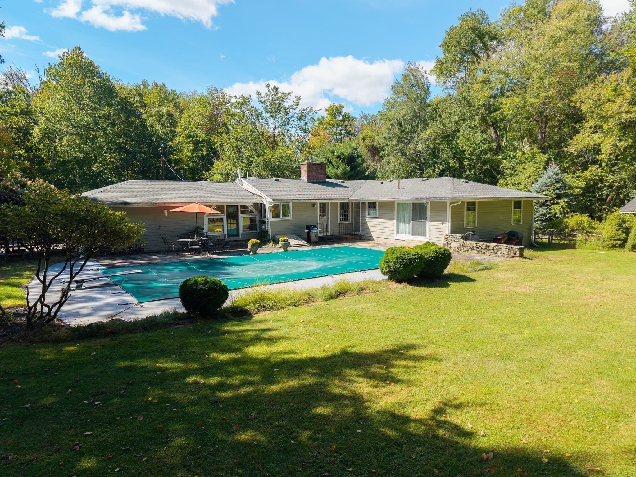 Single Family Residence at 102 Hunting Lane, Sherborn MA 01770, Sherborn, photo 4 of 17