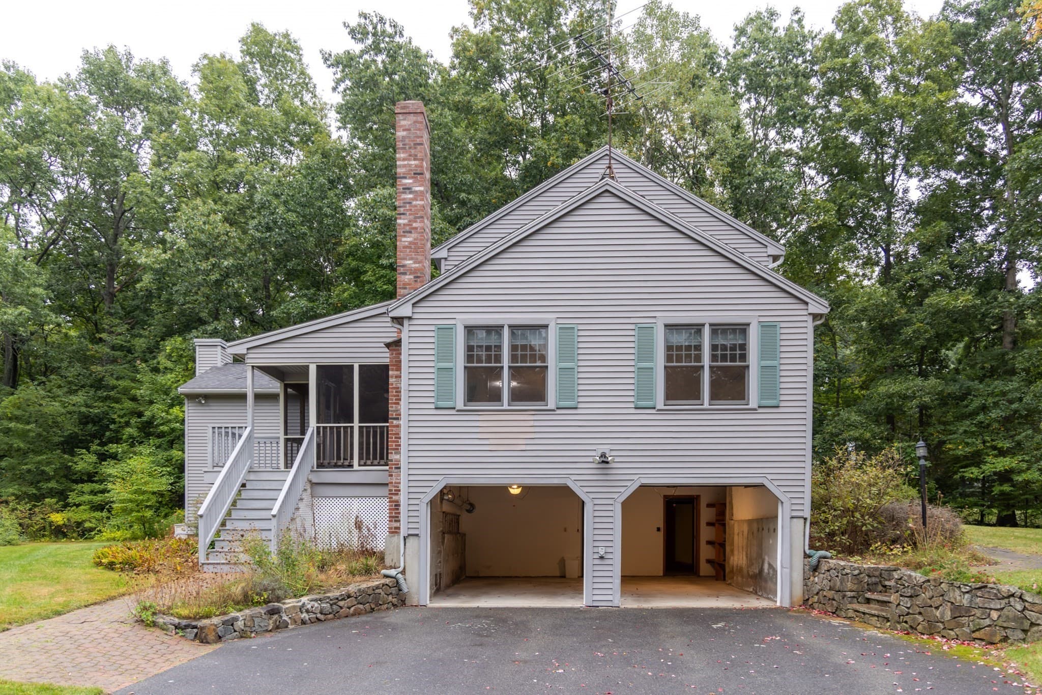 Single Family Residence at 15 Hannan Ridge Rd, Haverhill MA 01832, Haverhill, photo 6 of 42