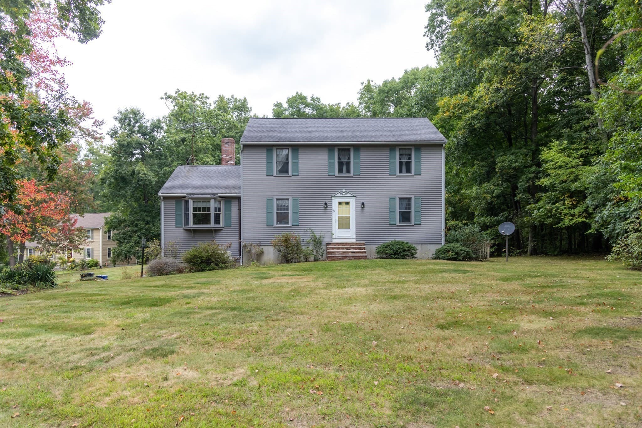 15 Hannan Ridge Rd, Haverhill MA 01832