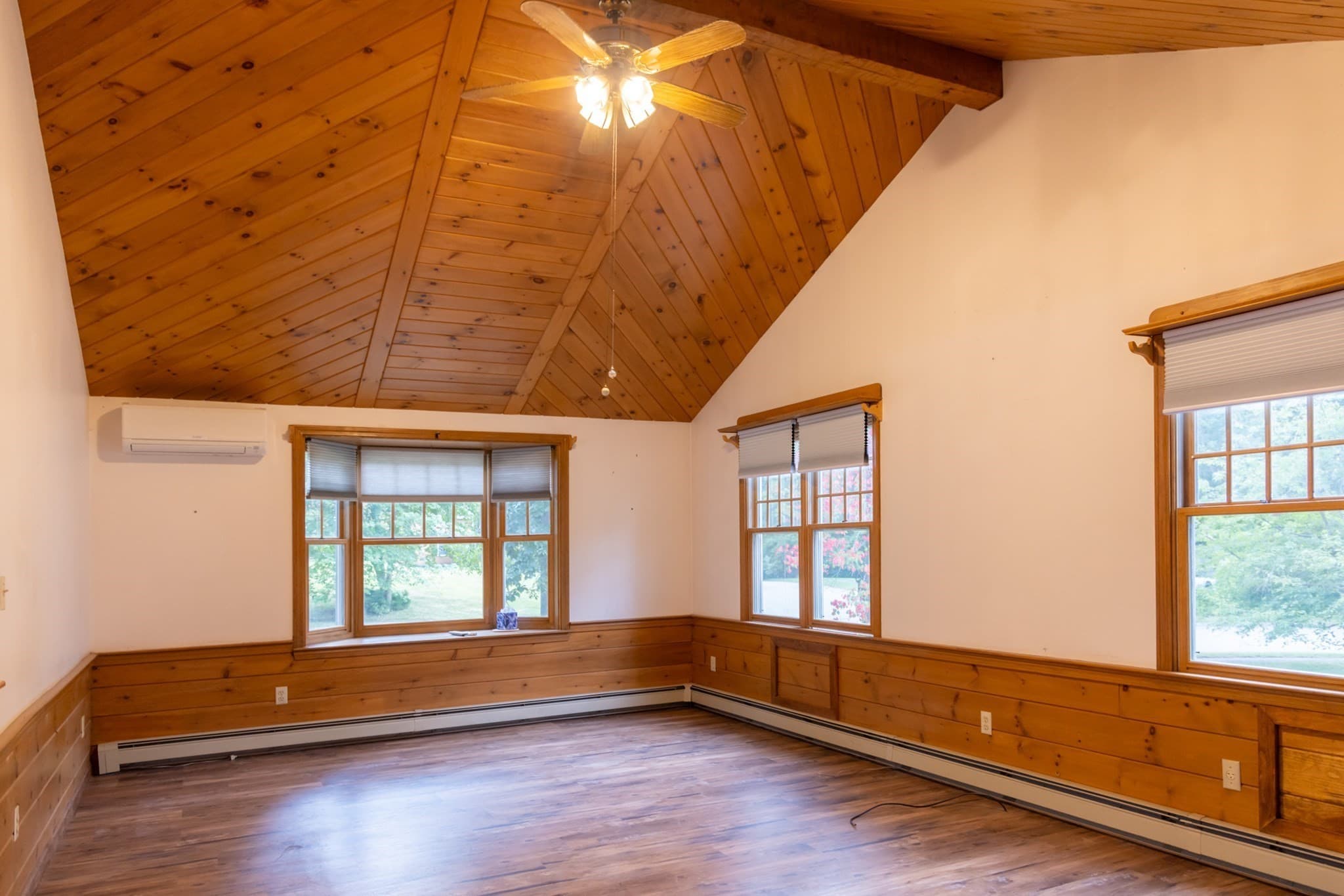 Single Family Residence at 15 Hannan Ridge Rd, Haverhill MA 01832, Haverhill, photo 9 of 42