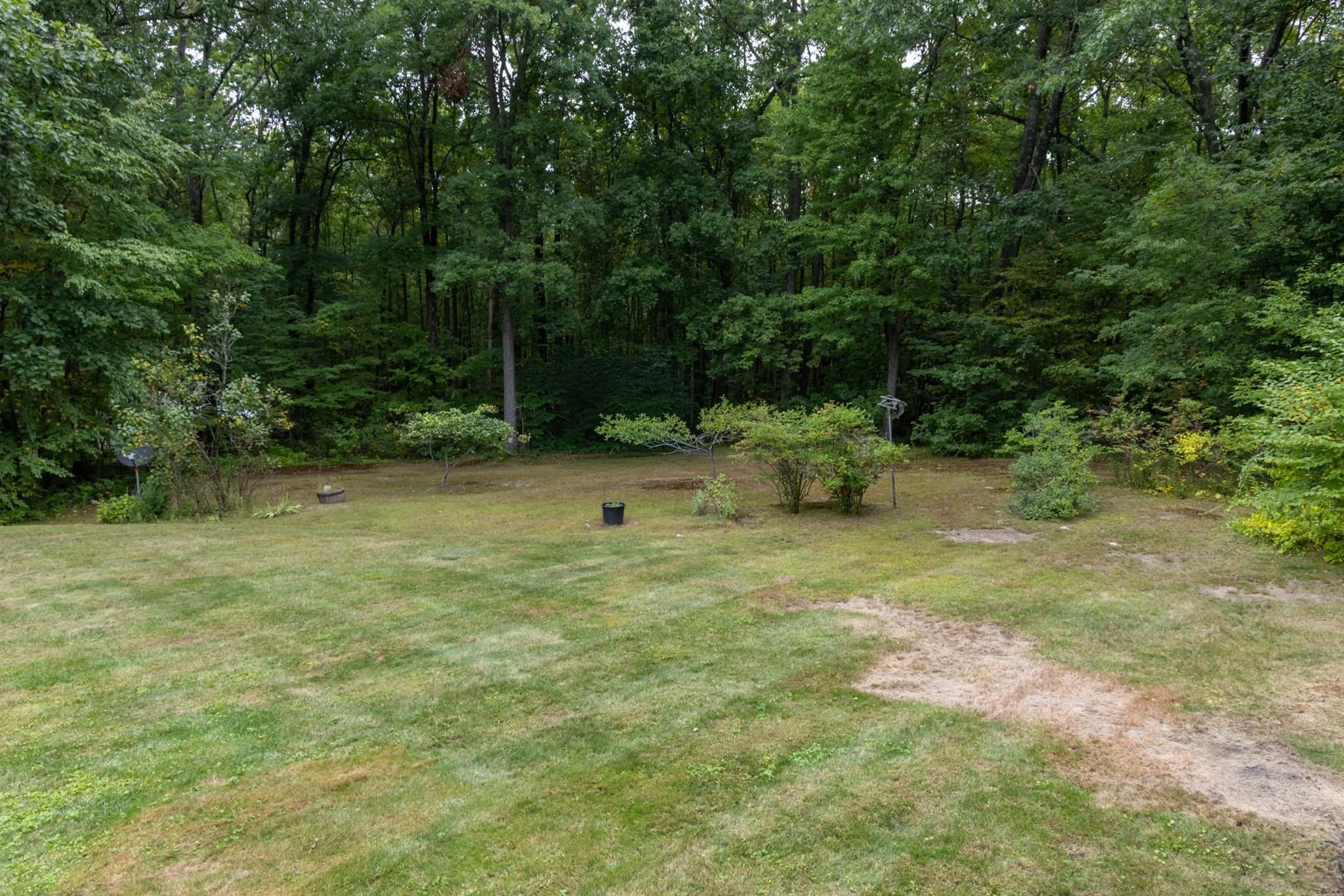 Single Family Residence at 15 Hannan Ridge Rd, Haverhill MA 01832, Haverhill, photo 40 of 42