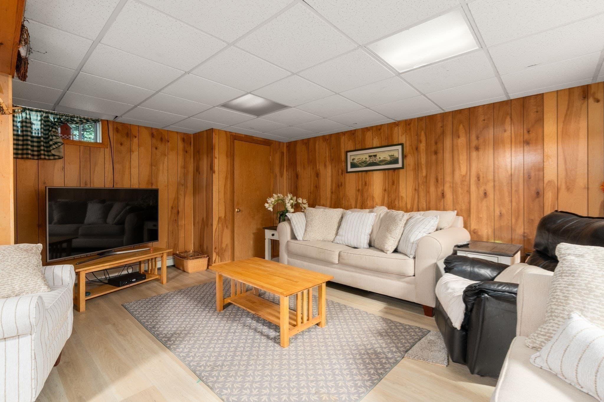 Single Family Residence at 31 Raymond Way, Ashland MA 01721, Ashland, photo 29 of 42