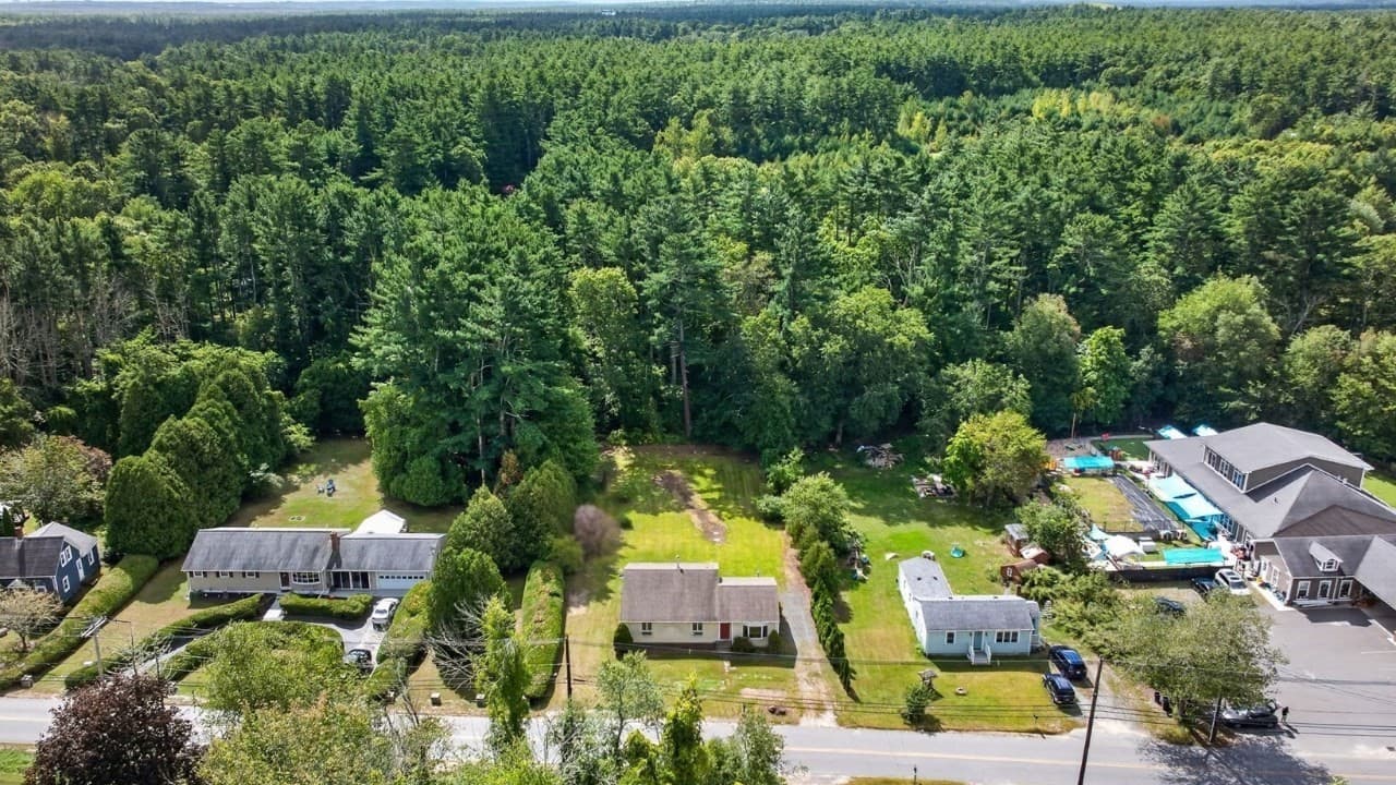 Single Family Residence at 37 Chipaway Rd, Freetown MA 02717, Freetown, photo 26 of 27