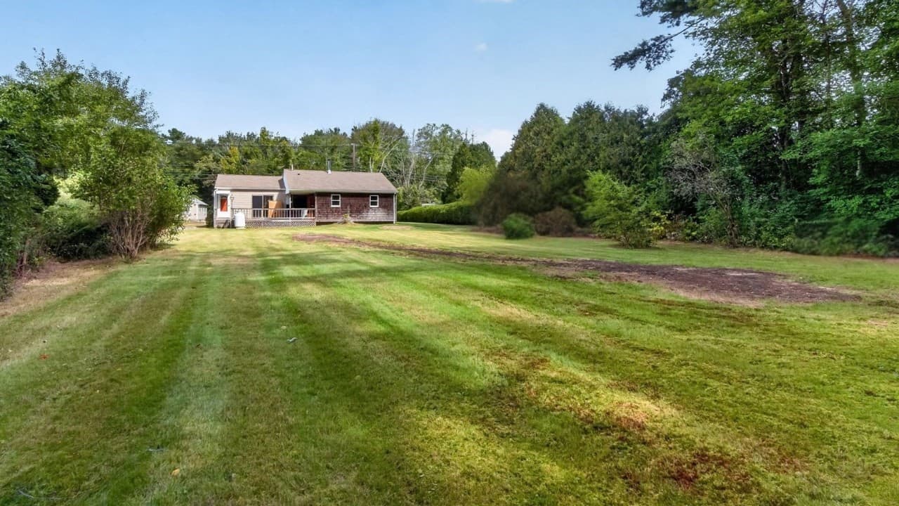 Single Family Residence at 37 Chipaway Rd, Freetown MA 02717, Freetown, photo 22 of 27