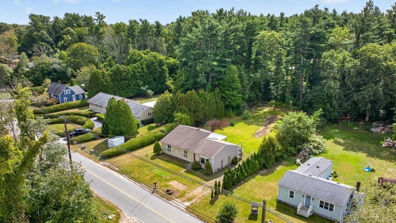 Single Family Residence at 37 Chipaway Rd, Freetown MA 02717, Freetown, photo 25 of 27