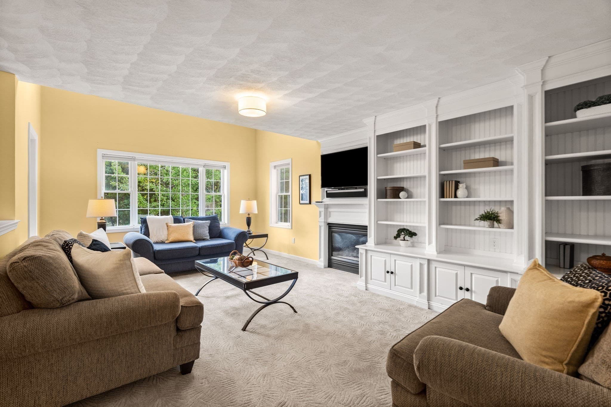 Single Family Residence at 8 Jack Rabbit Ln, Westford MA 01886, Westford, photo 14 of 39