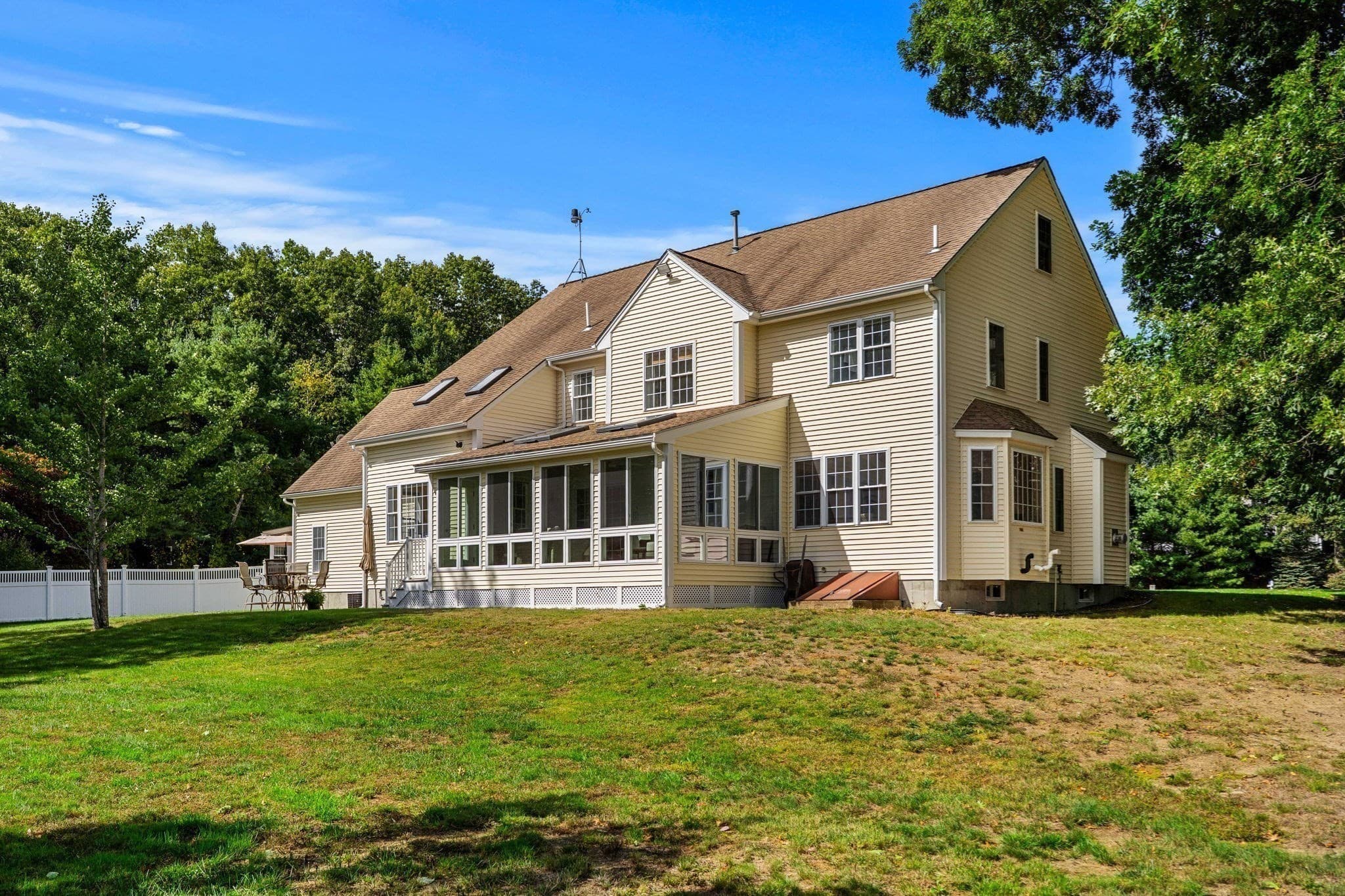 Single Family Residence at 8 Jack Rabbit Ln, Westford MA 01886, Westford, photo 37 of 39