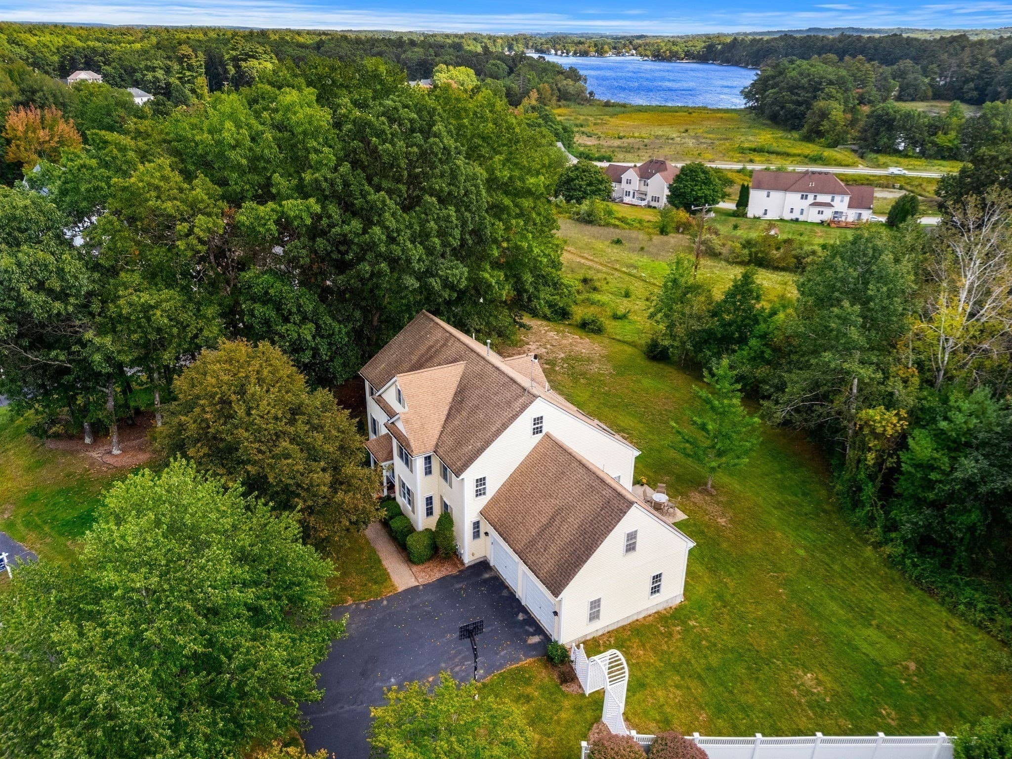 Single Family Residence at 8 Jack Rabbit Ln, Westford MA 01886, Westford, photo 35 of 39