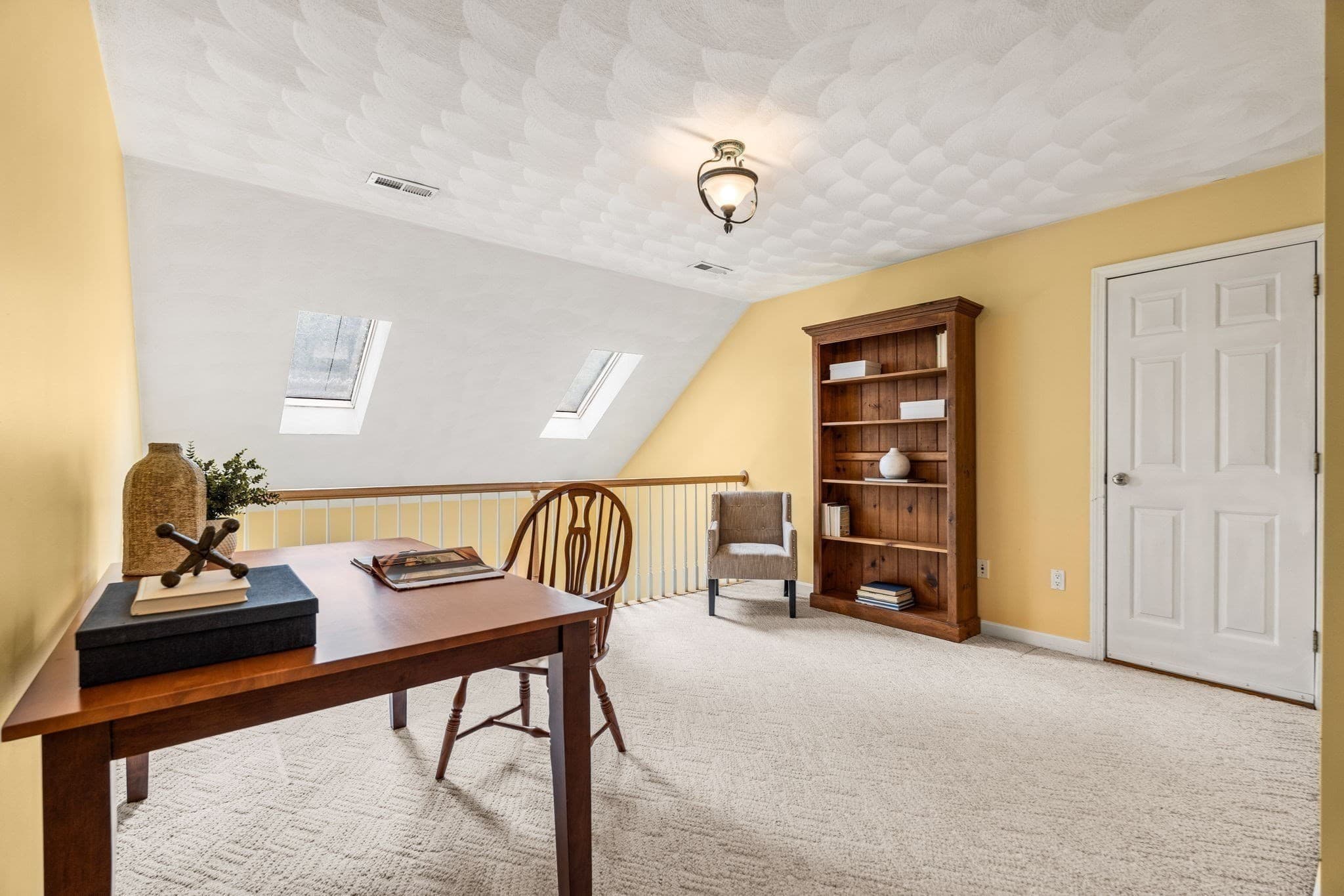 Single Family Residence at 8 Jack Rabbit Ln, Westford MA 01886, Westford, photo 29 of 39