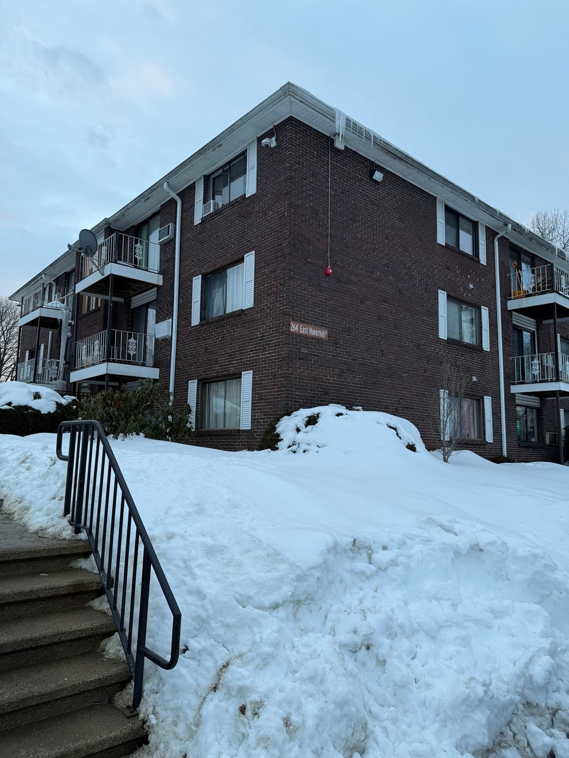 264 East Haverhill # 2, Lawrence MA 01841