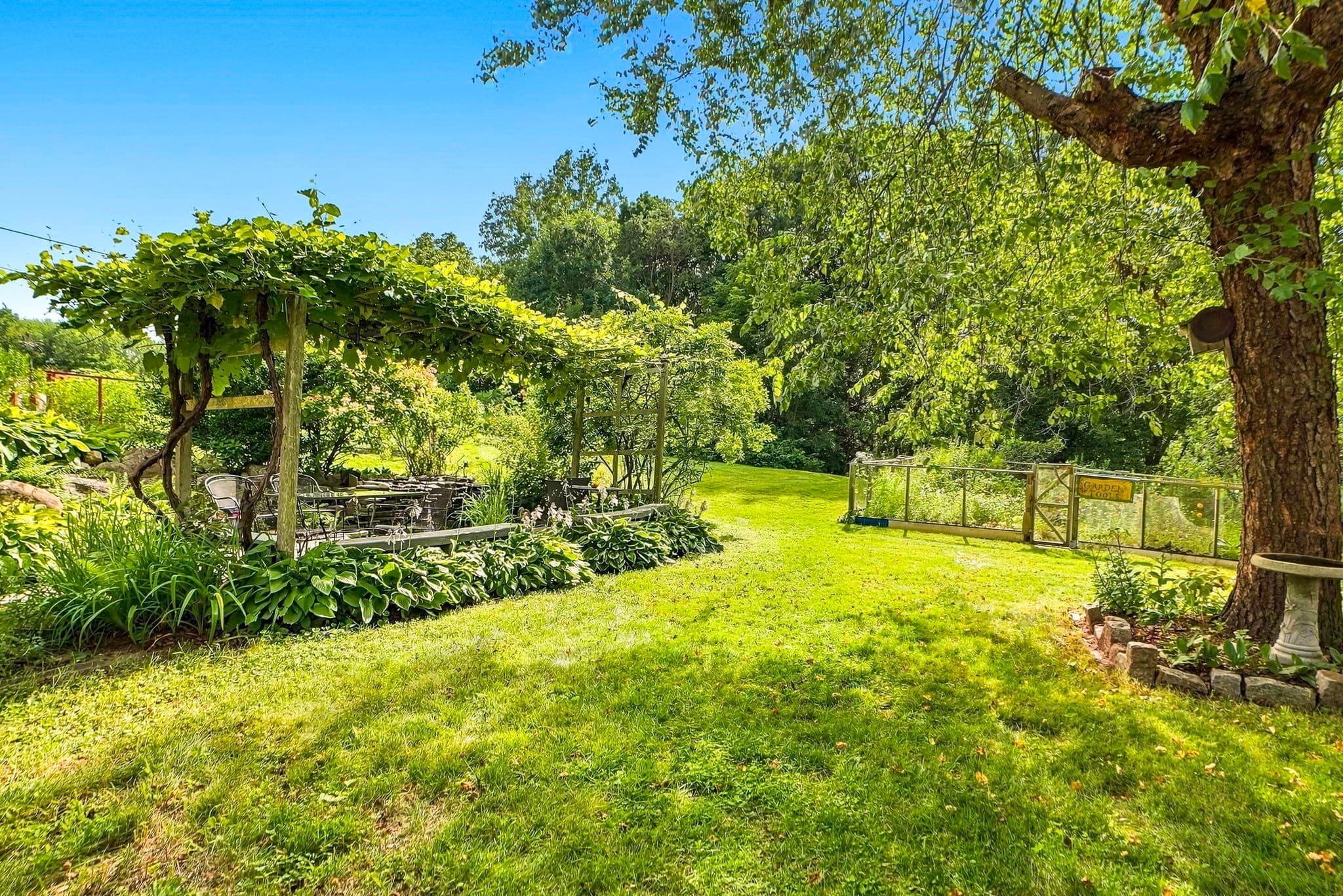 Single Family Residence at 10 Half Moon Hill # 10, Acton MA 01720, Acton, photo 27 of 36