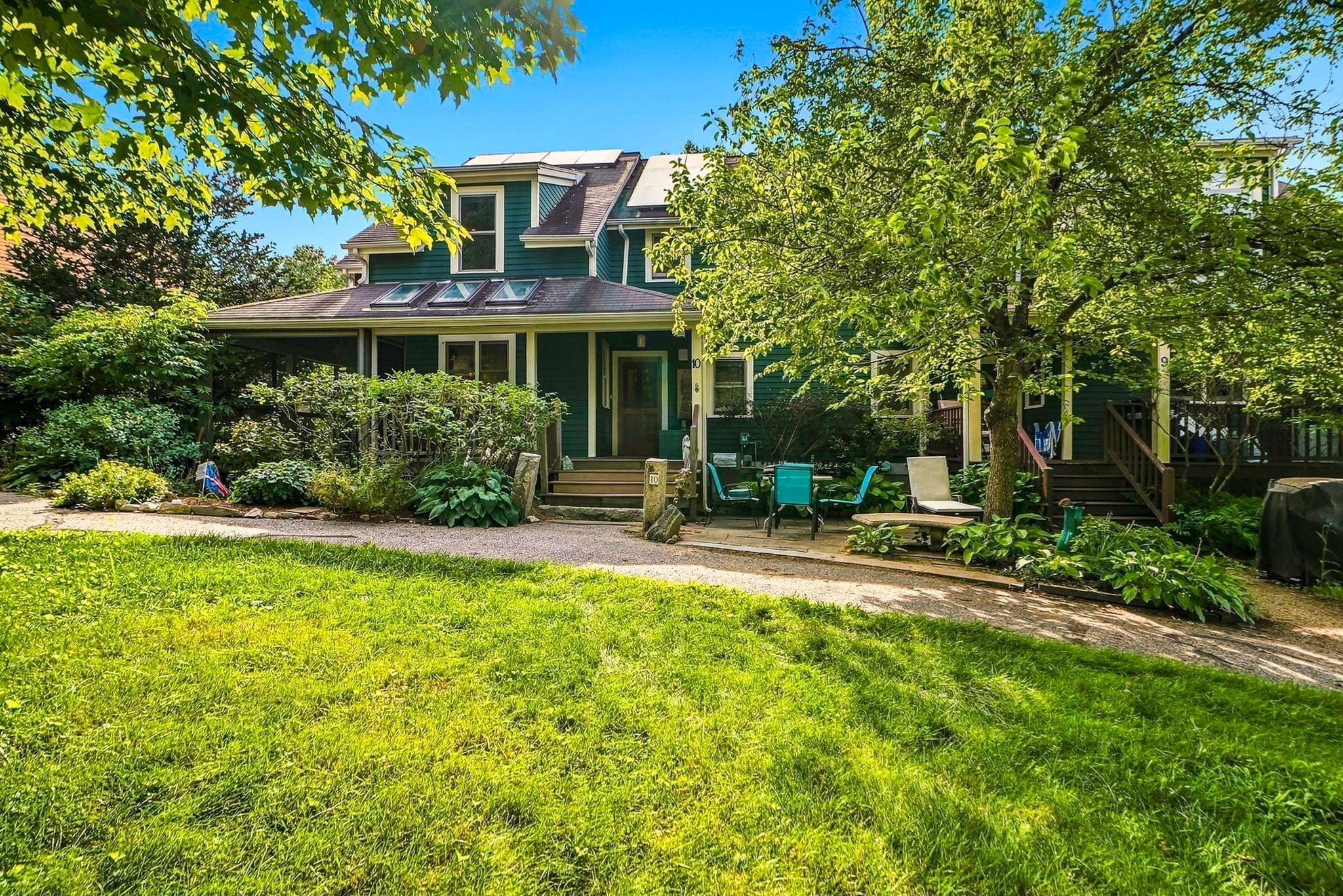 10 Half Moon Hill # 10, Acton MA 01720