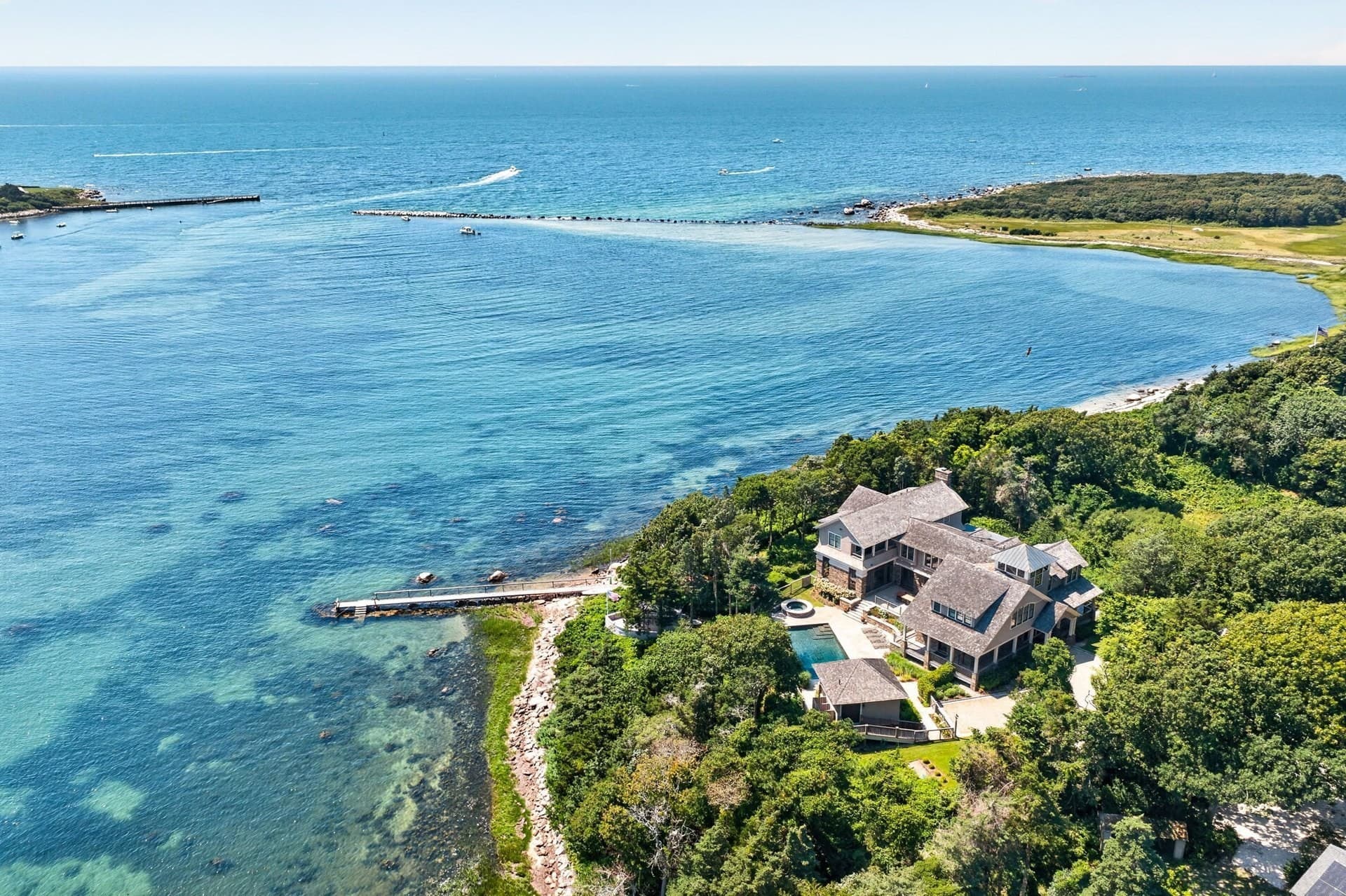 26 Greycourt Lane, Falmouth MA 02540