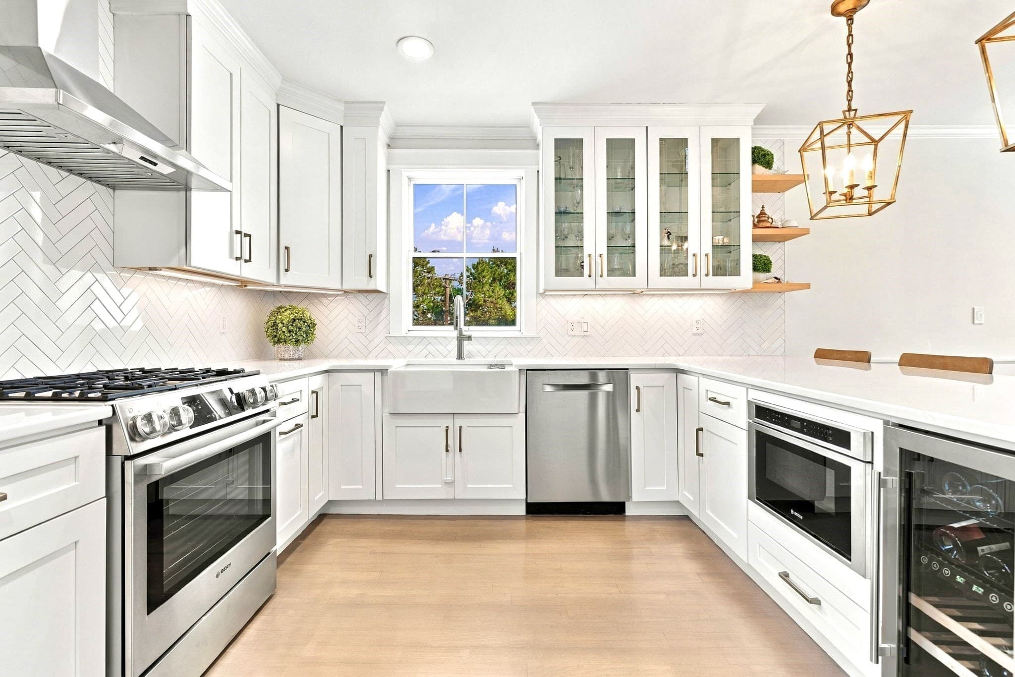 Single Family Residence at 44 Sackville St, Boston MA 02129, Boston, photo 2 of 27