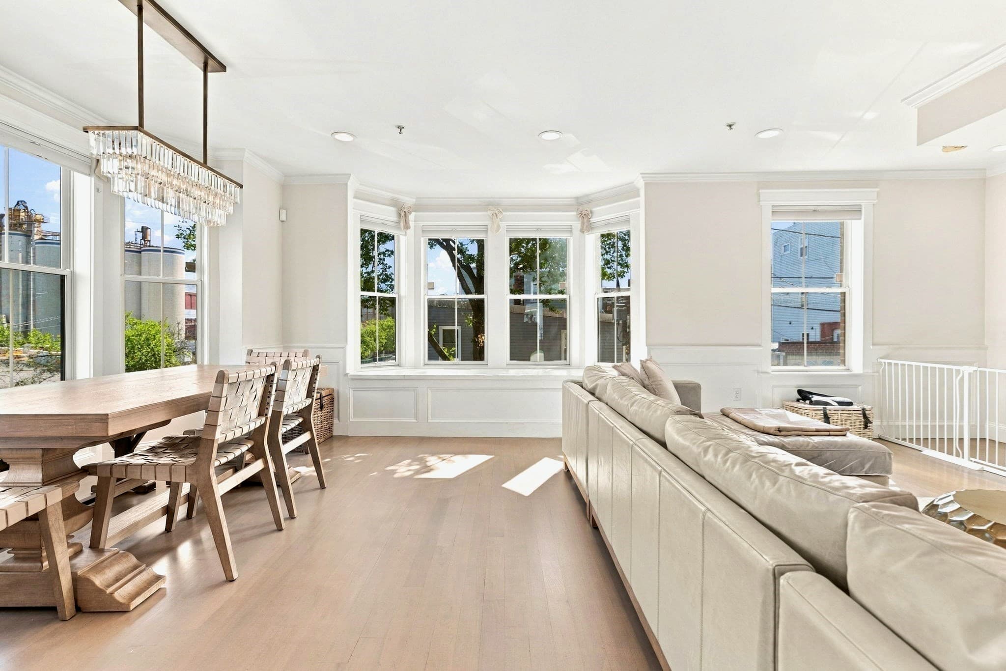 Single Family Residence at 44 Sackville St, Boston MA 02129, Boston, photo 6 of 27