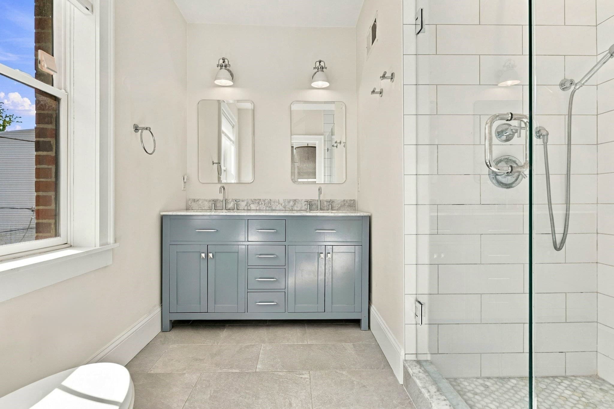 Single Family Residence at 44 Sackville St, Boston MA 02129, Boston, photo 13 of 27