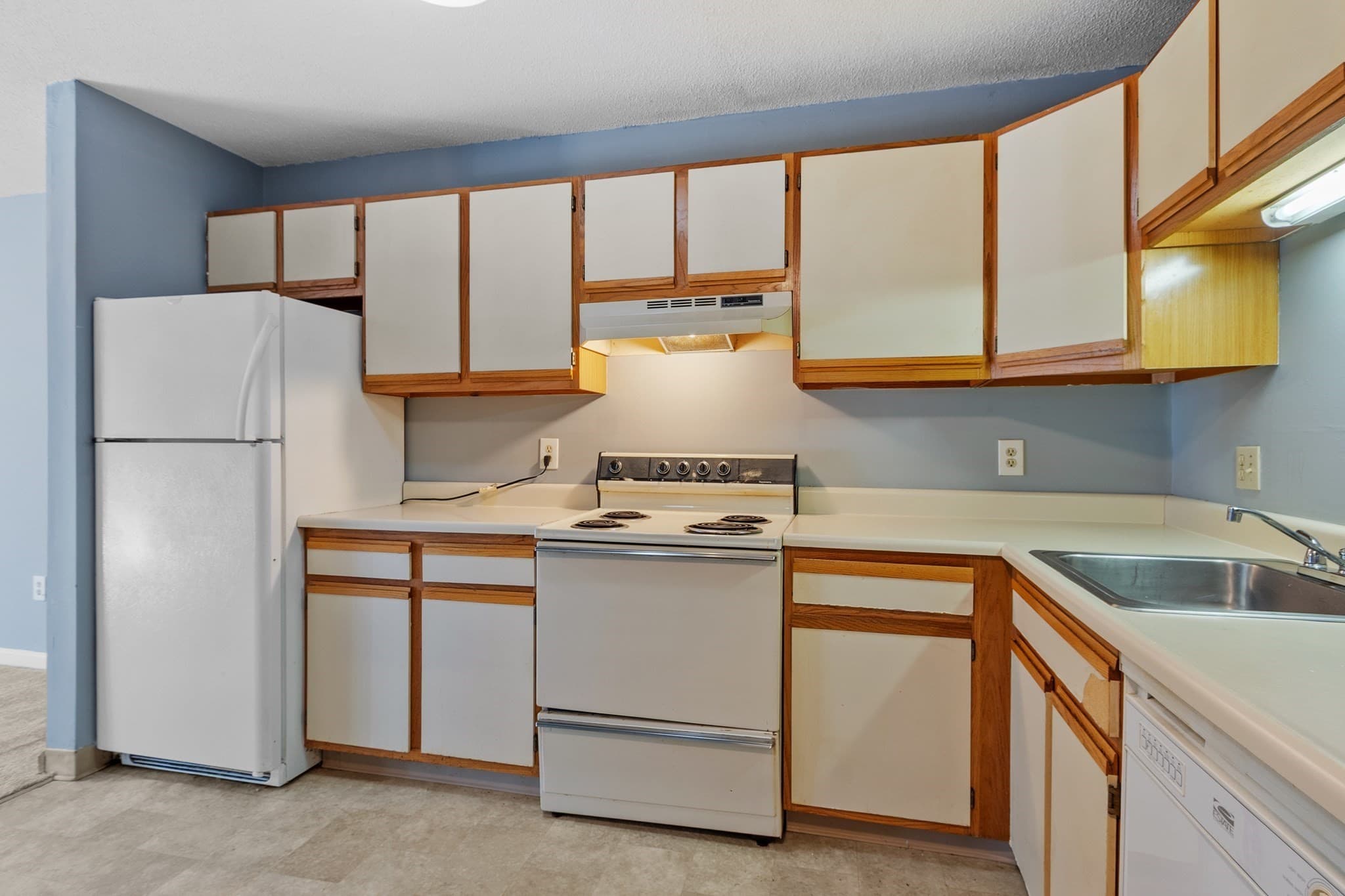 Condominium at 1508 Gorham Street # 102, Lowell MA 01852, Lowell, photo 2 of 23