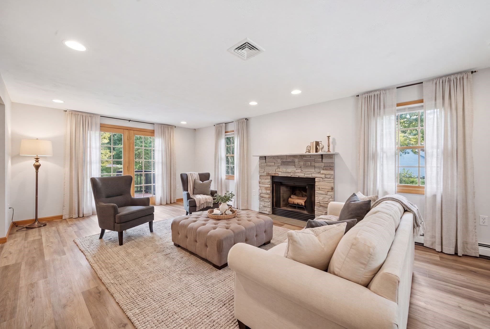 Single Family Residence at 1289 Whipple Rd, Tewksbury MA 01876, Tewksbury, photo 6 of 41