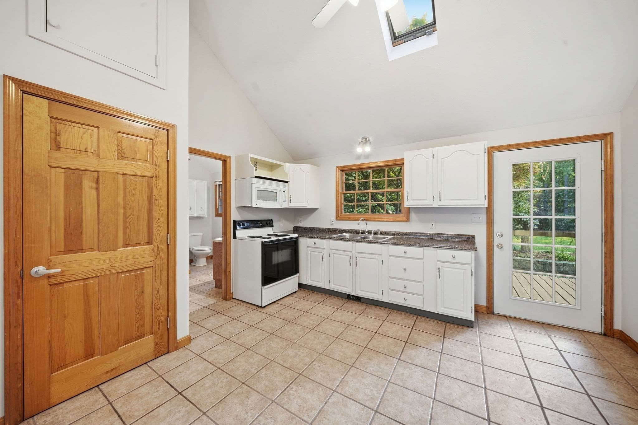 Single Family Residence at 1289 Whipple Rd, Tewksbury MA 01876, Tewksbury, photo 20 of 41