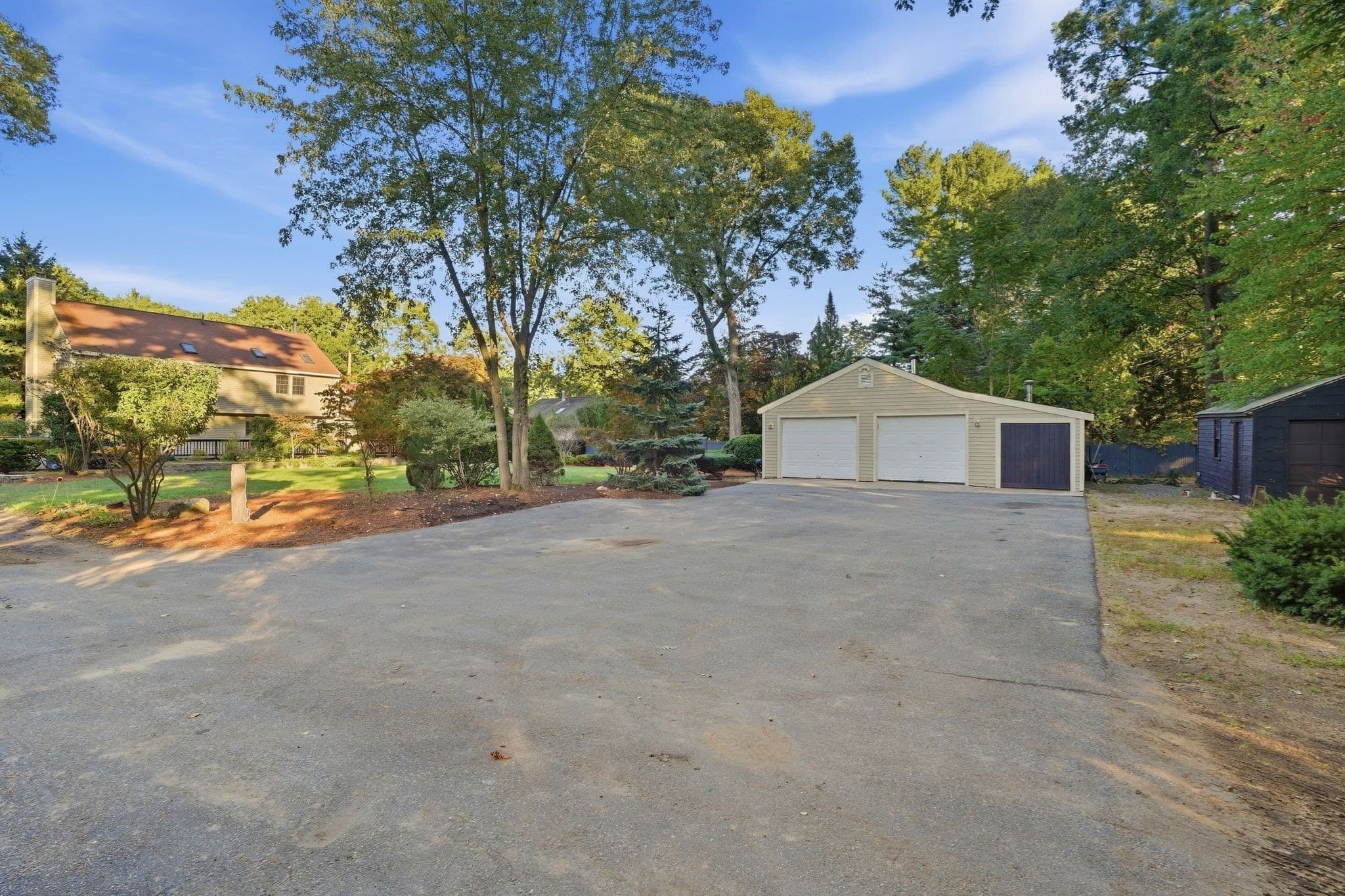 Single Family Residence at 1289 Whipple Rd, Tewksbury MA 01876, Tewksbury, photo 34 of 41