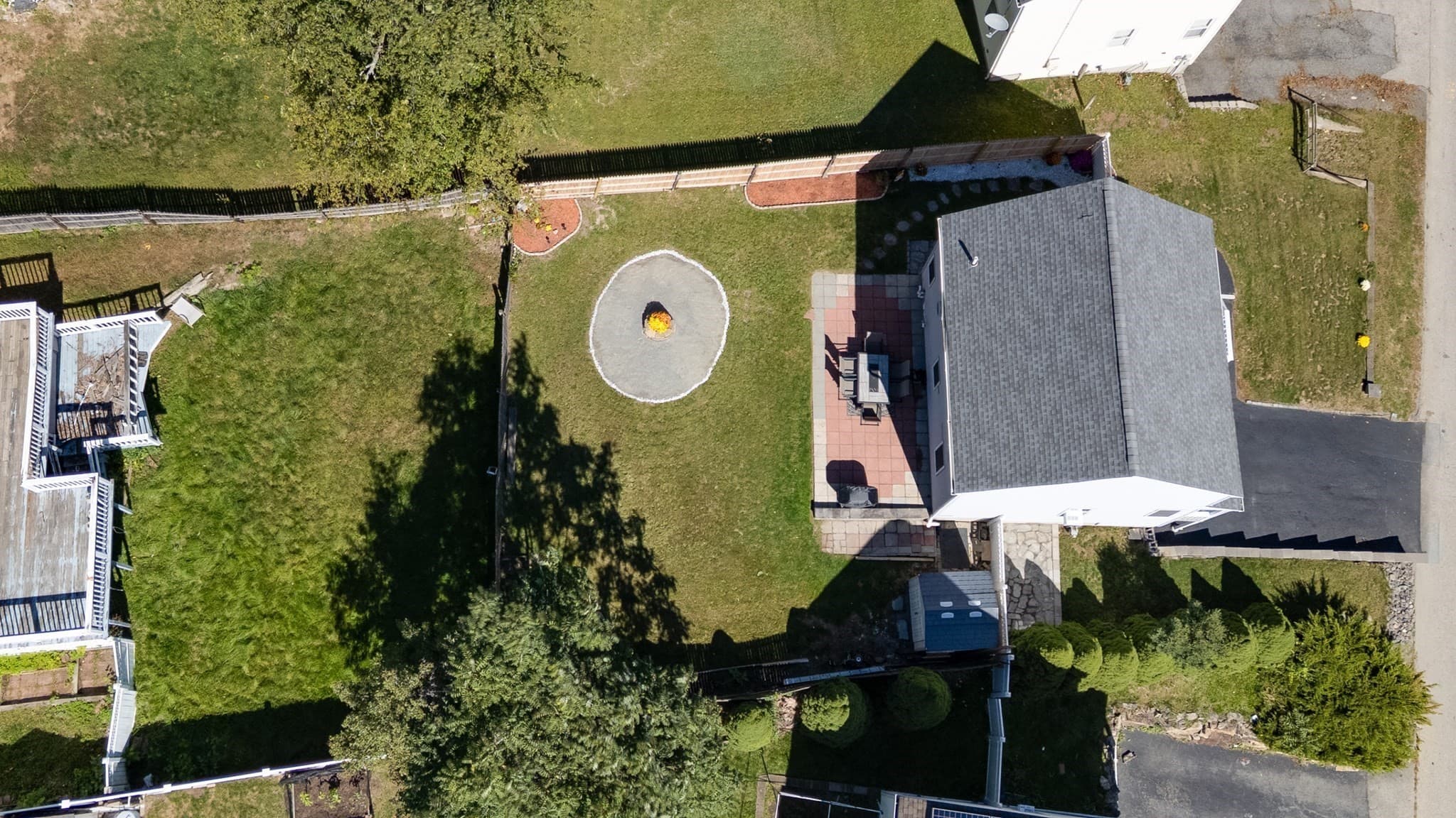 Single Family Residence at 22 Byron St, Worcester MA 01605, Worcester, photo 28 of 33