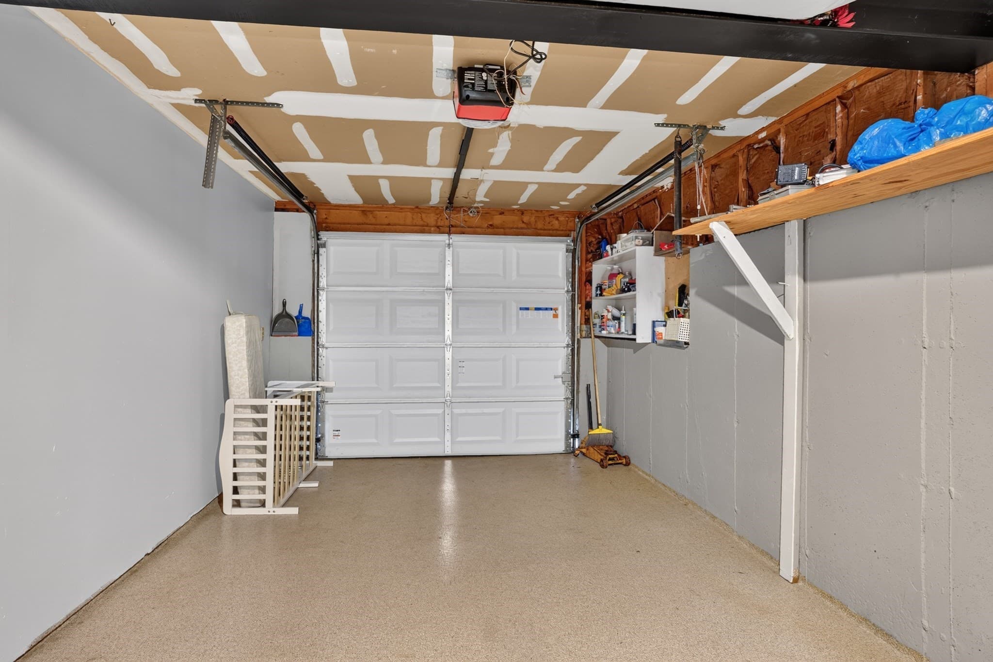 Single Family Residence at 22 Byron St, Worcester MA 01605, Worcester, photo 21 of 33