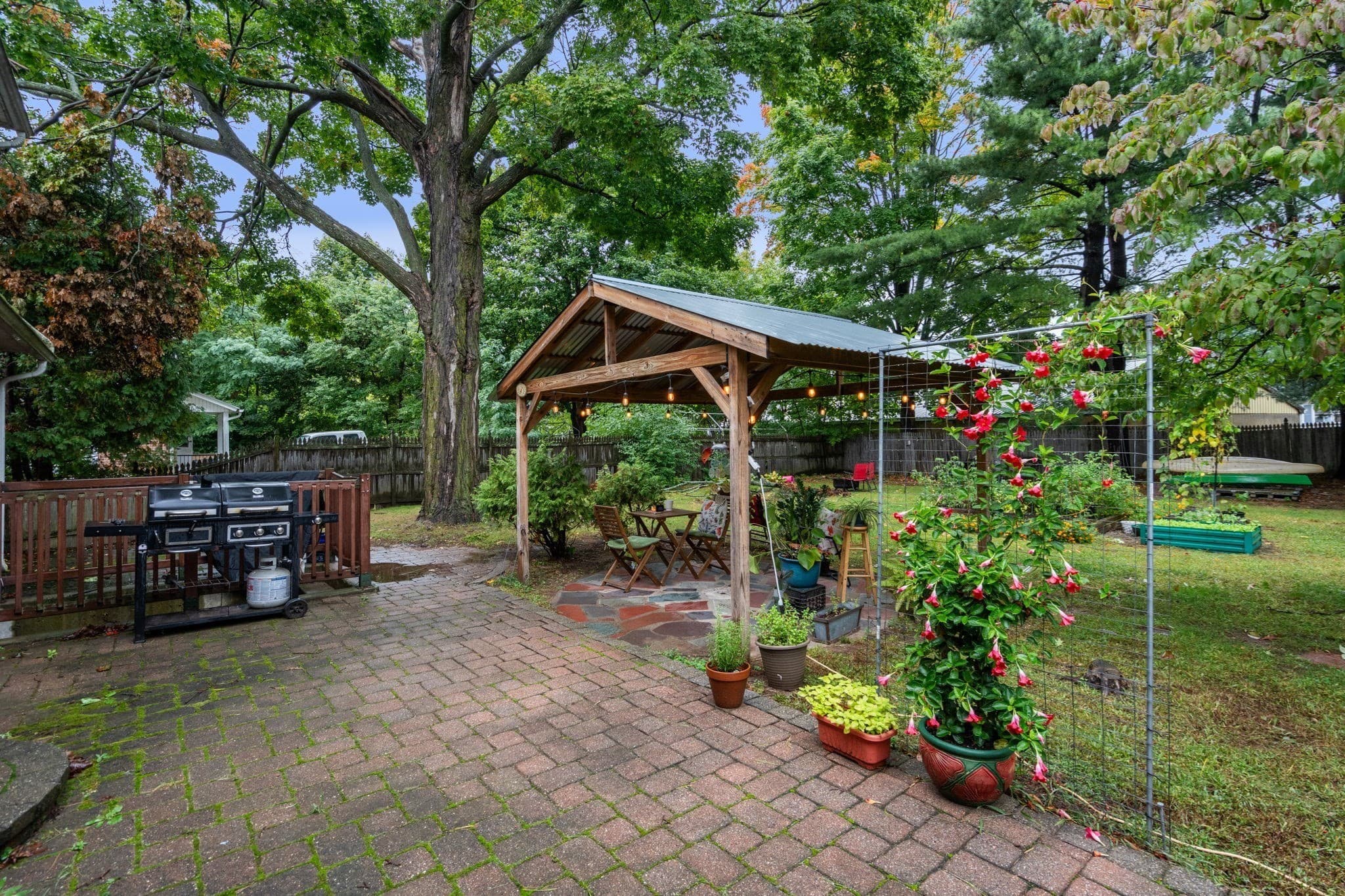 Single Family Residence at 43 Winsor St, Ludlow MA 01056, Ludlow, photo 6 of 40