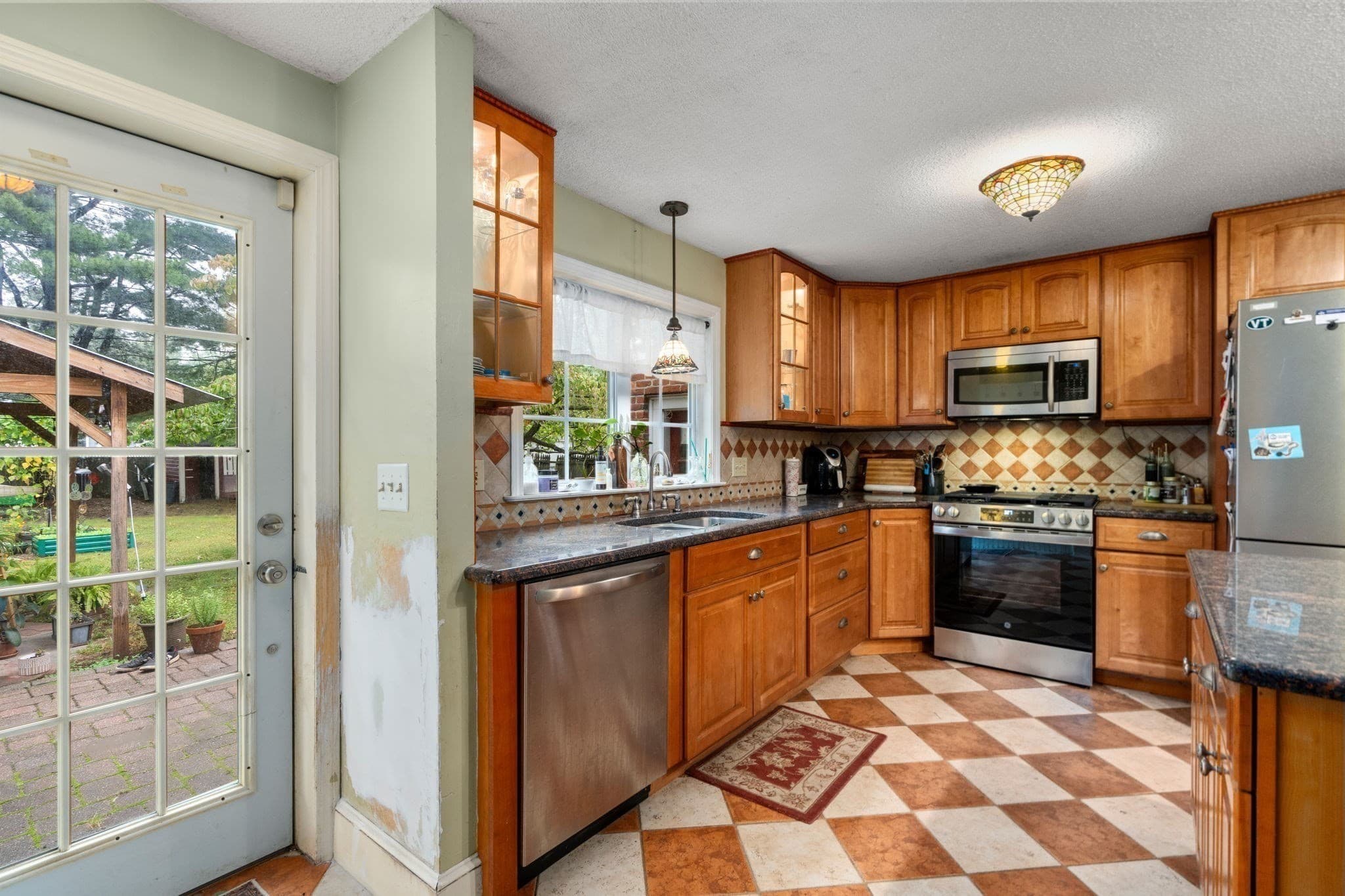 Single Family Residence at 43 Winsor St, Ludlow MA 01056, Ludlow, photo 22 of 40