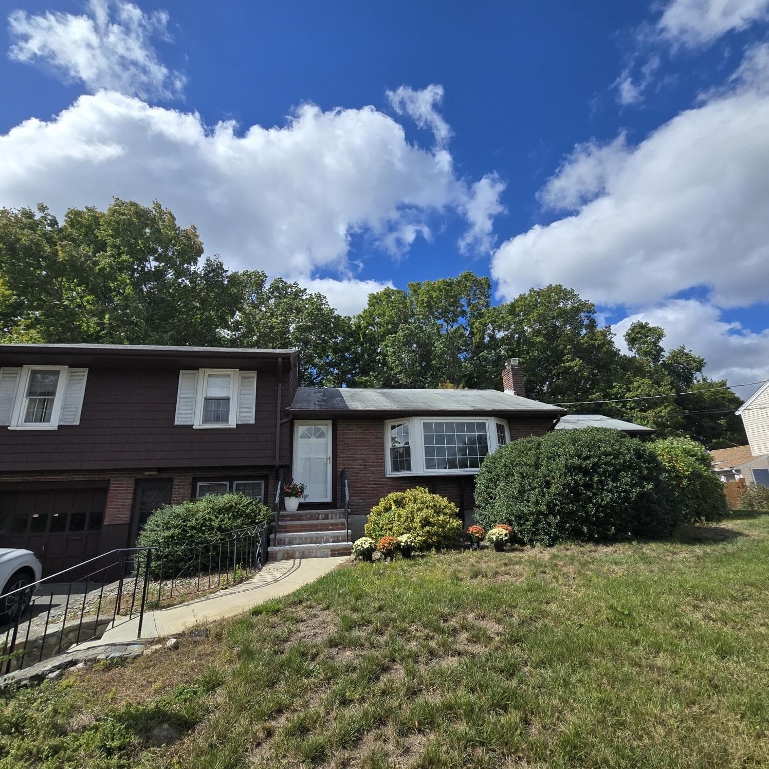 Single Family Residence at 59 Kenelworth Ave, Brockton MA 02301, Brockton, photo 2 of 23