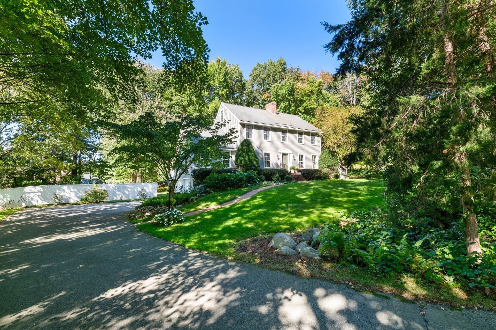 Single Family Residence at 45 Corinthian Dr, Salem NH 03079, Salem, photo 3 of 38