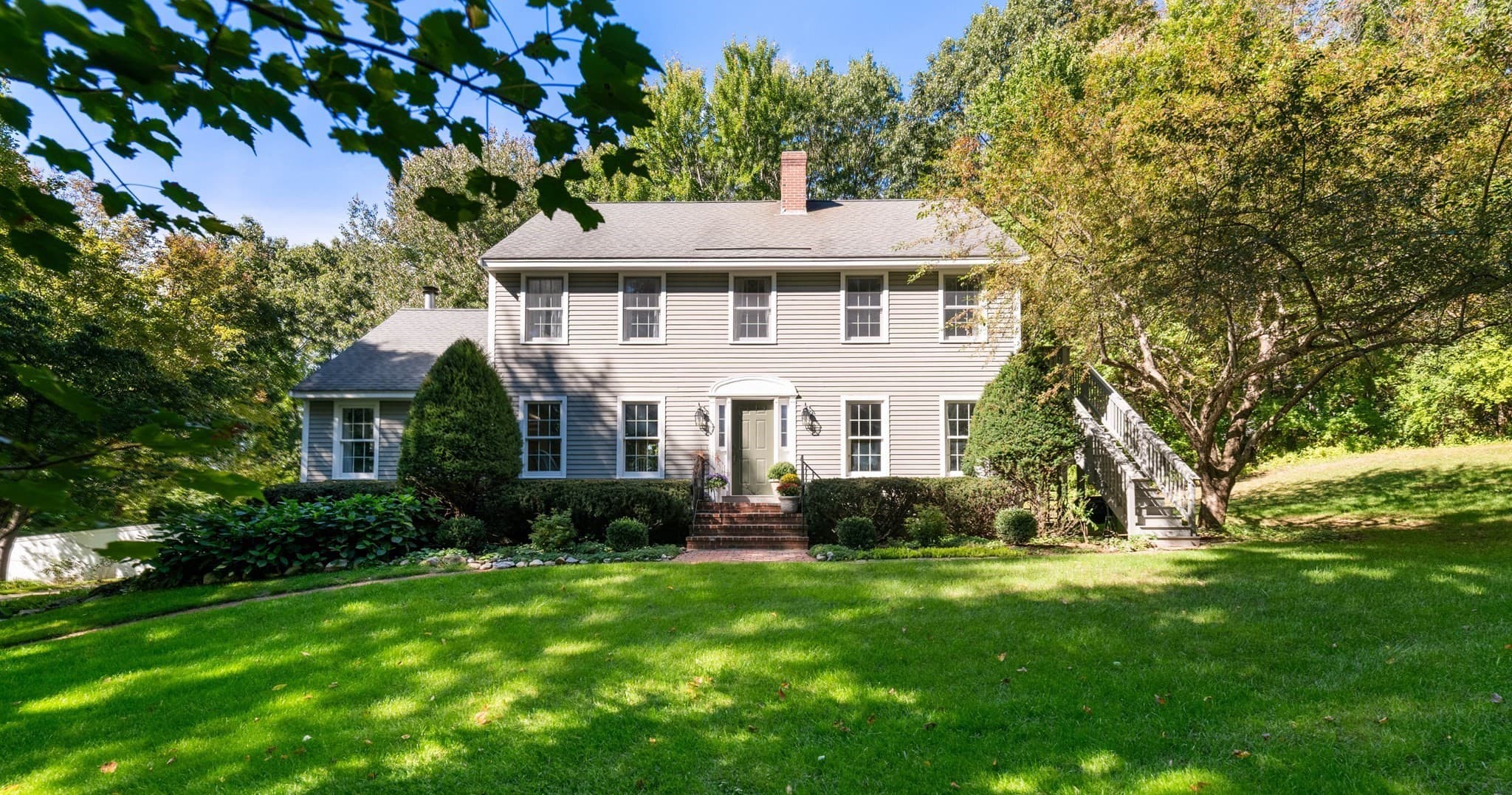 45 Corinthian Dr, Salem NH 03079