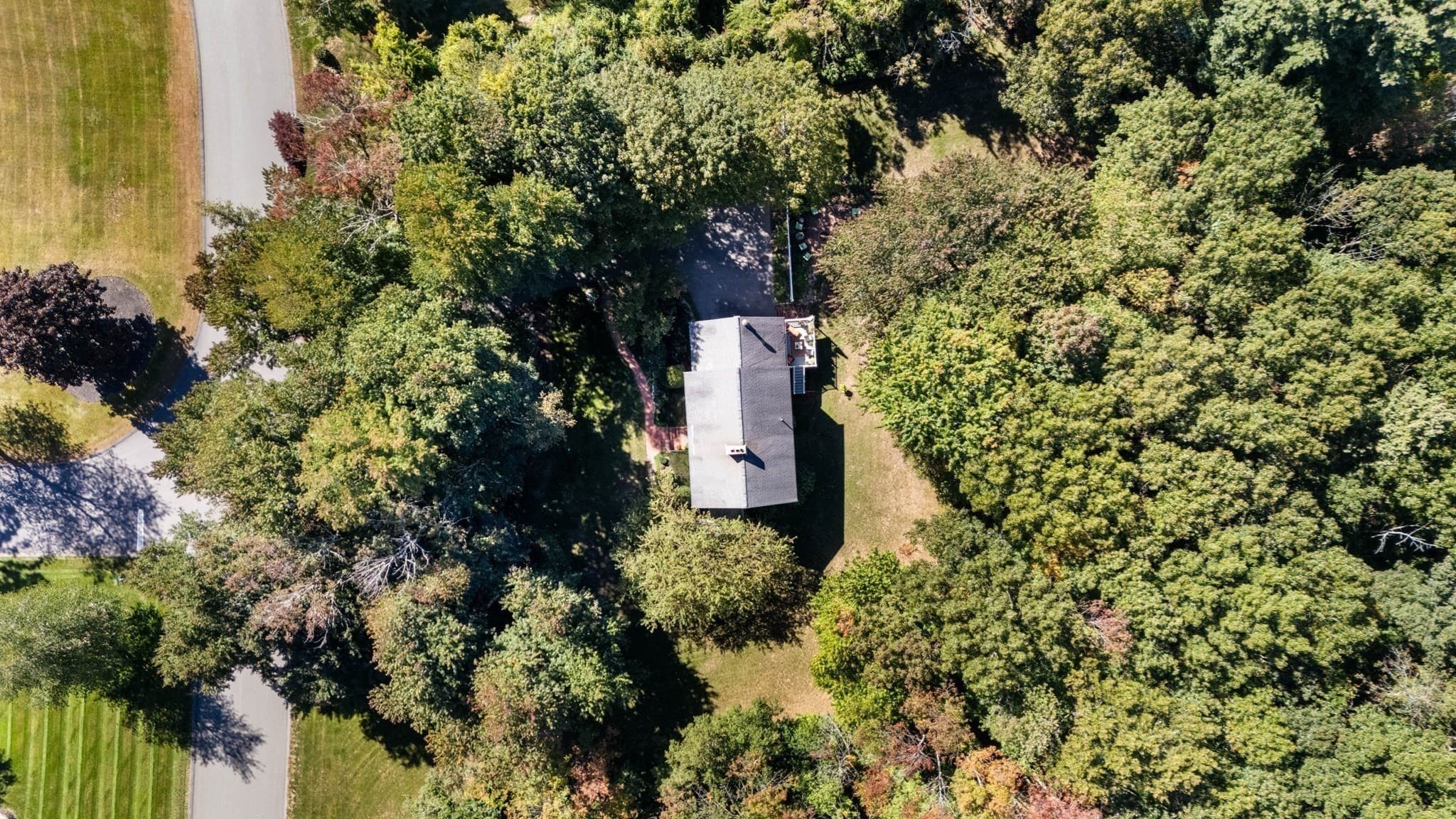 Single Family Residence at 45 Corinthian Dr, Salem NH 03079, Salem, photo 5 of 38