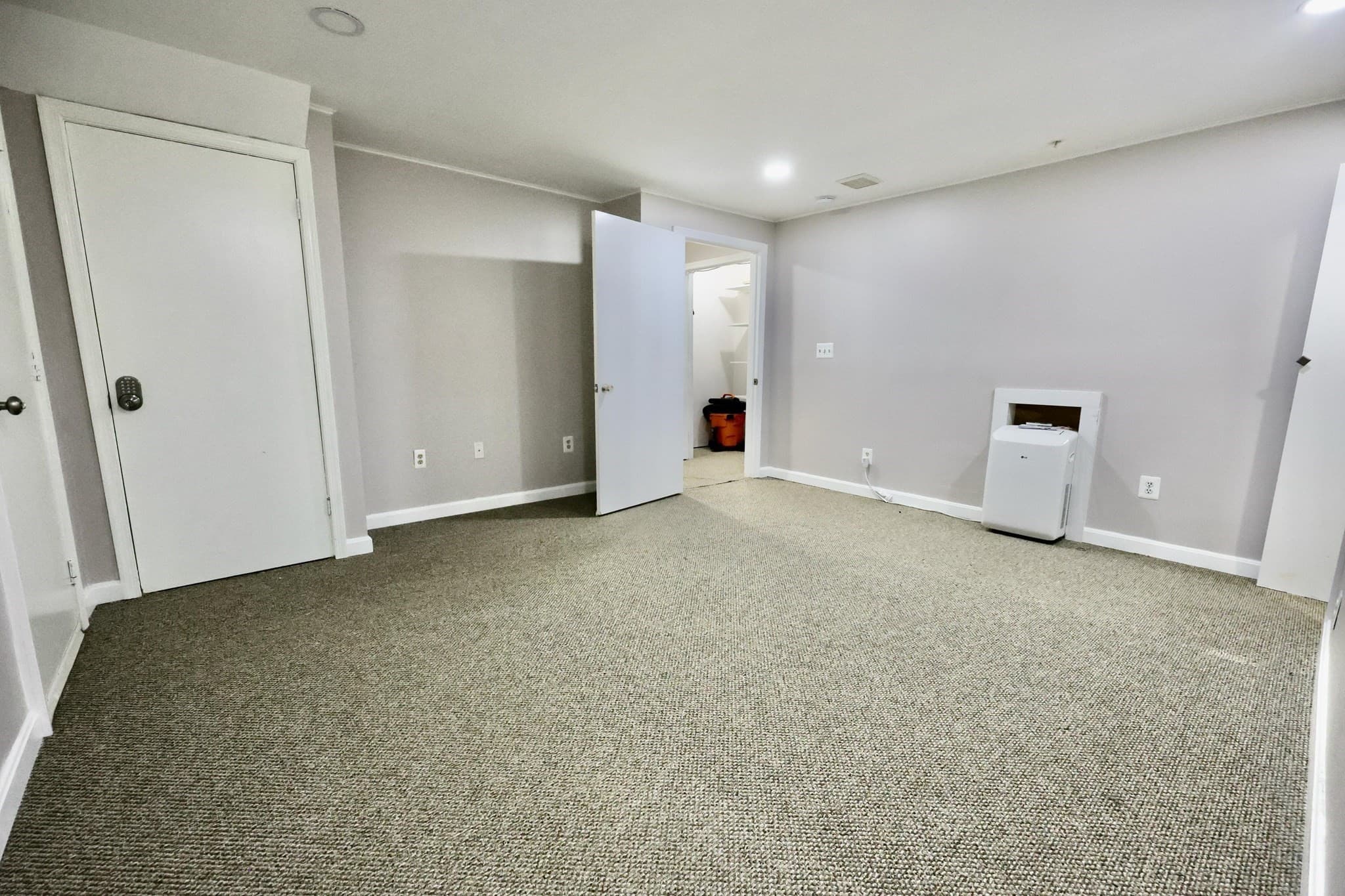 Condominium at 509 Elmwood Dr # 509, Hudson NH 03051, Hudson, photo 9 of 12
