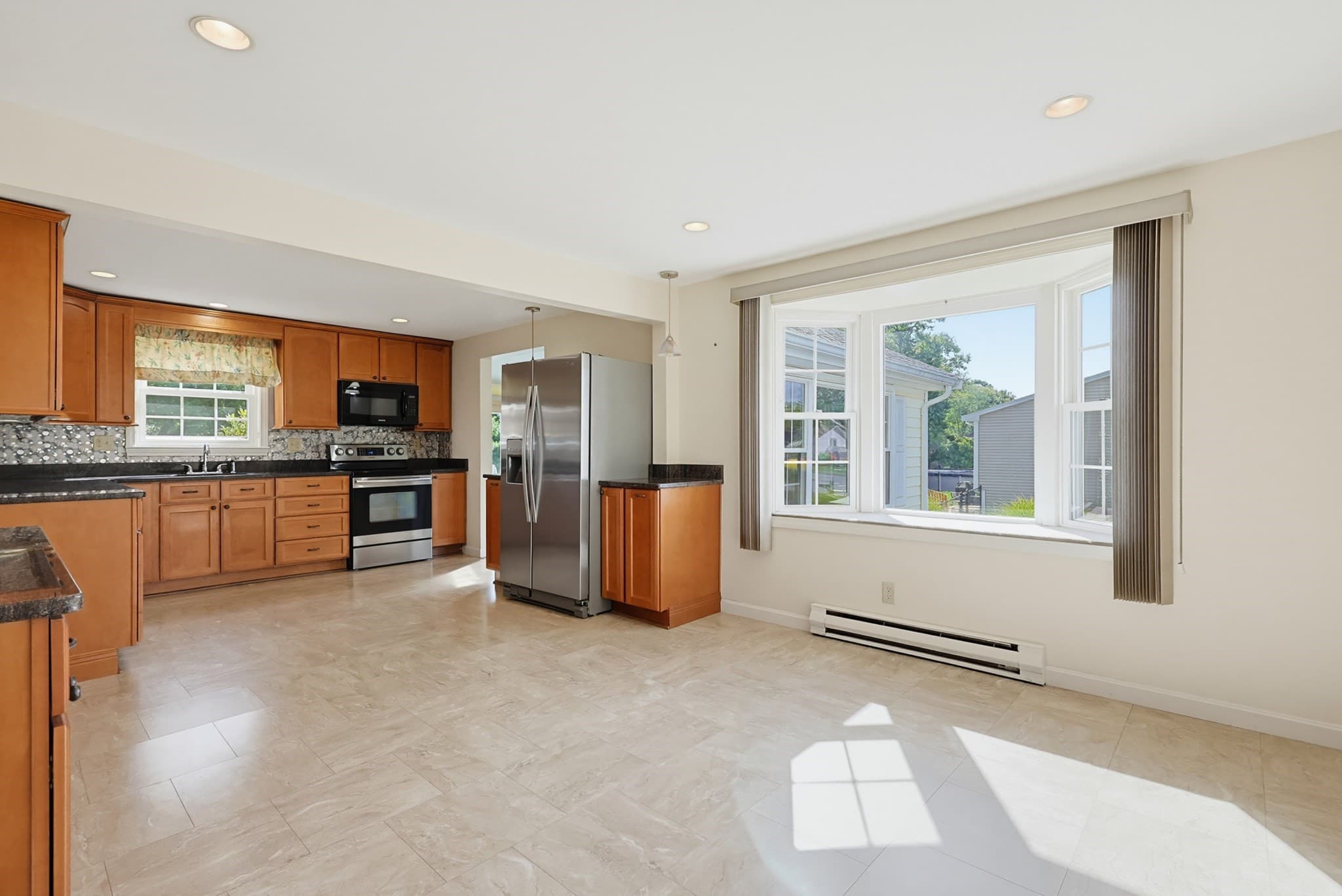 Single Family Residence at 88 Darren Dr., Brockton MA 02301, Brockton, photo 9 of 29