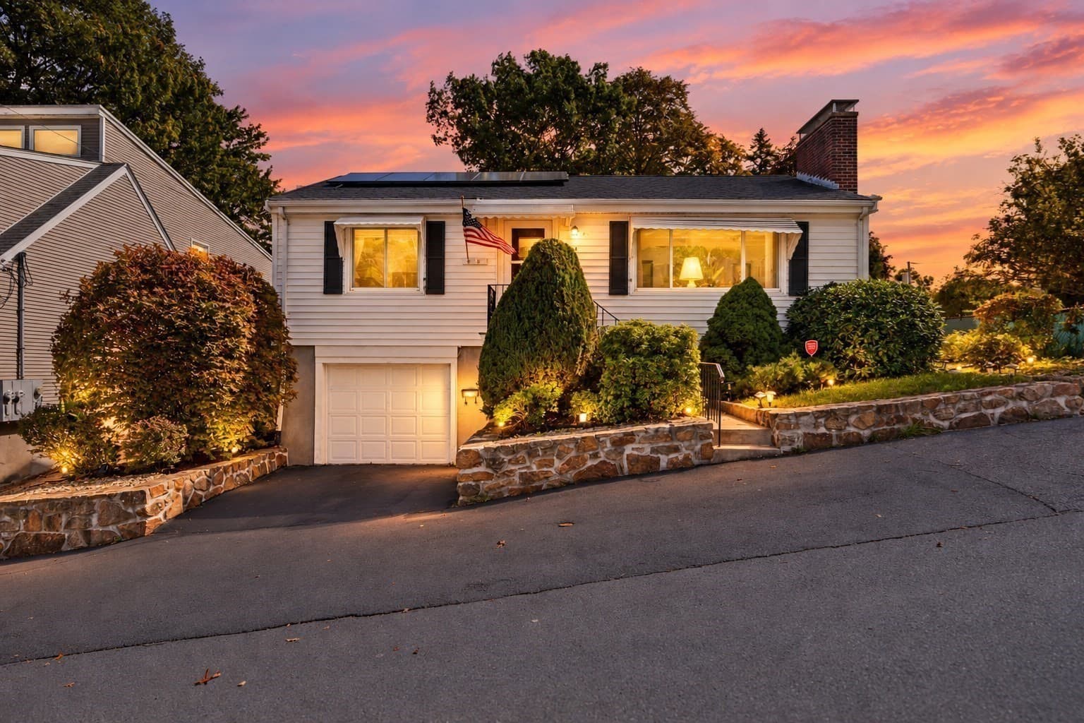 38 Bonavesta St, Lynn MA 01905