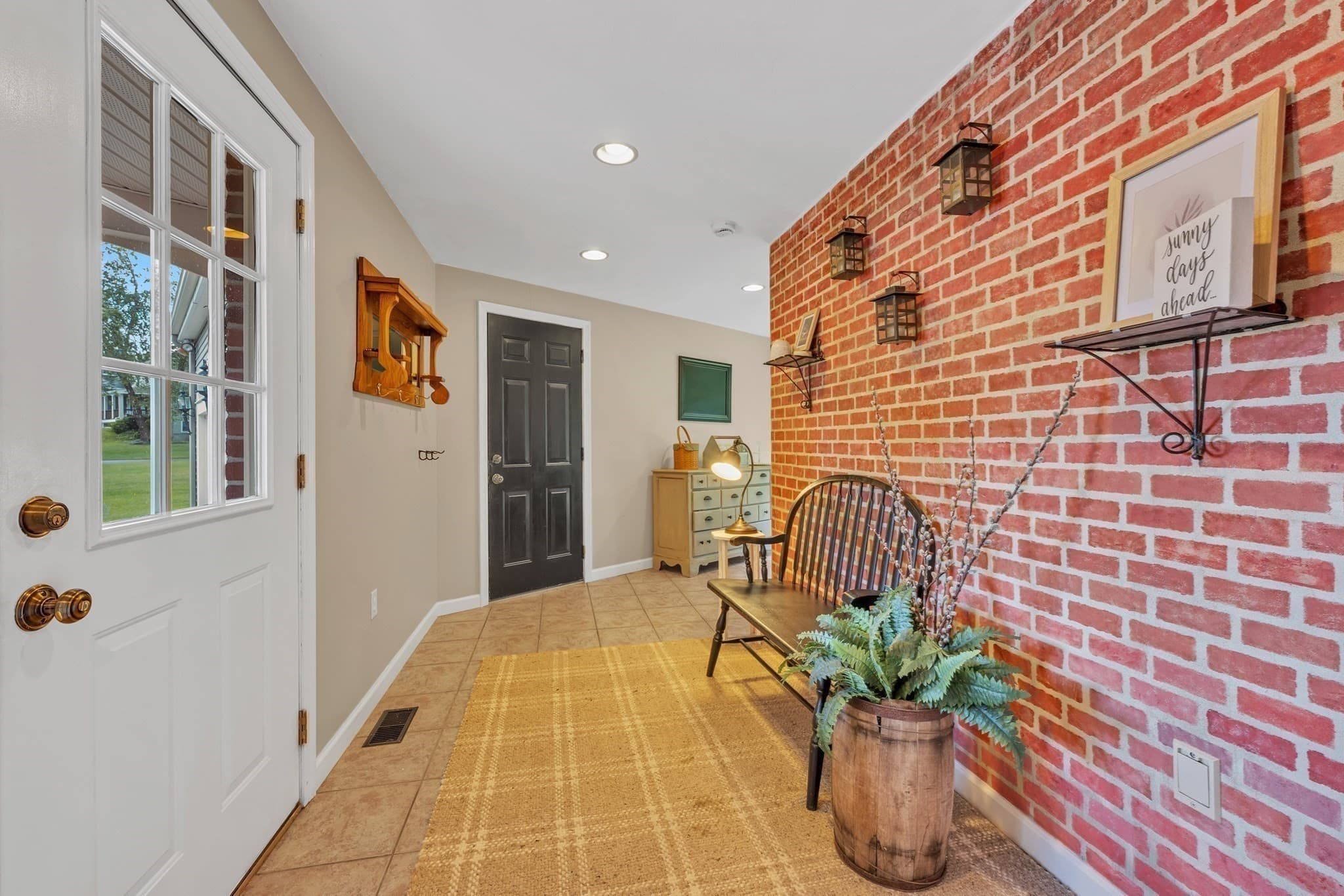 Single Family Residence at 93 Mcclellan Rd, Sutton MA 01590, Sutton, photo 17 of 42