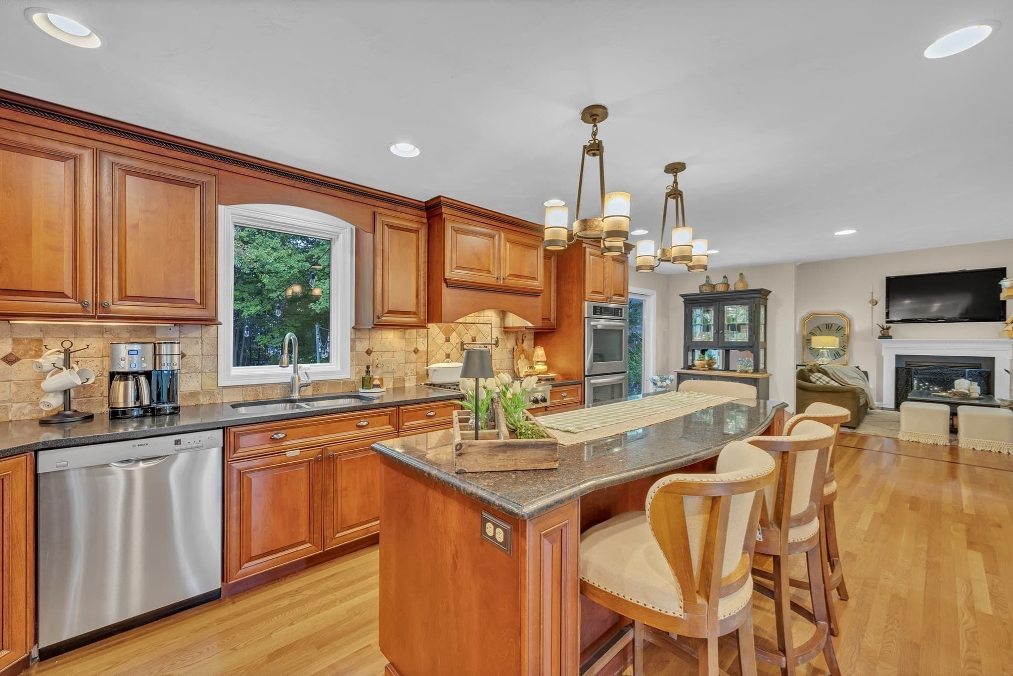Single Family Residence at 93 Mcclellan Rd, Sutton MA 01590, Sutton, photo 5 of 42