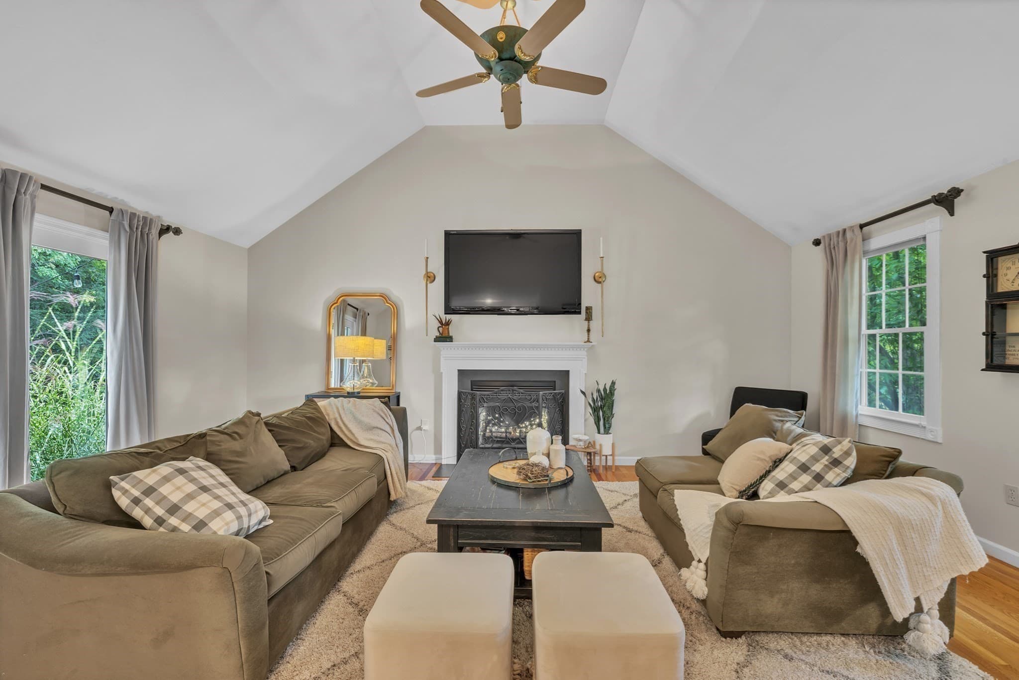 Single Family Residence at 93 Mcclellan Rd, Sutton MA 01590, Sutton, photo 10 of 42