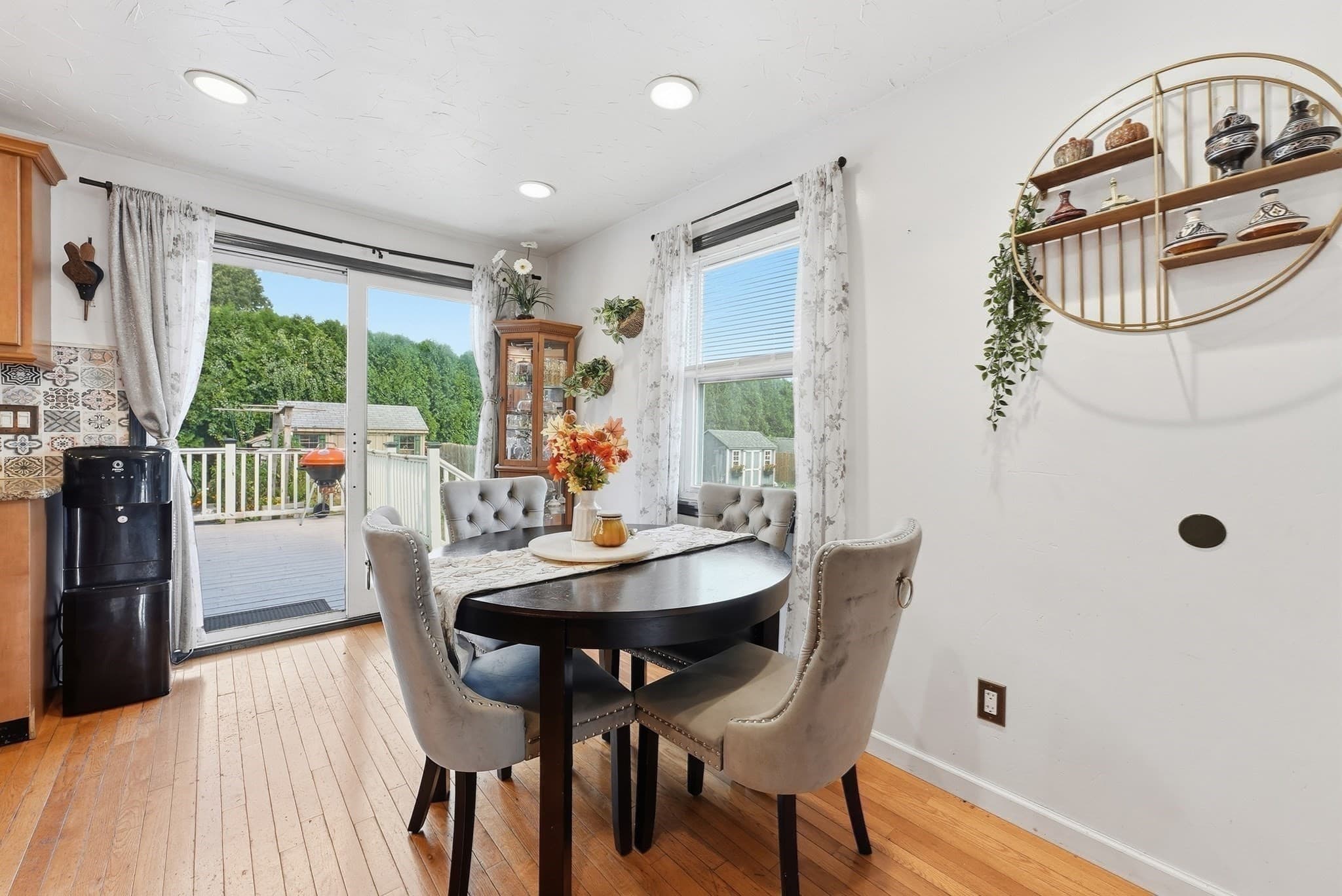 Single Family Residence at 68 Alhambra Cir N, Agawam MA 01001, Agawam, photo 14 of 39