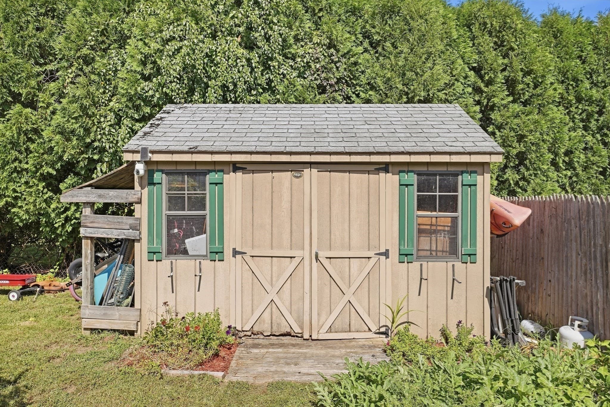 Single Family Residence at 68 Alhambra Cir N, Agawam MA 01001, Agawam, photo 35 of 39