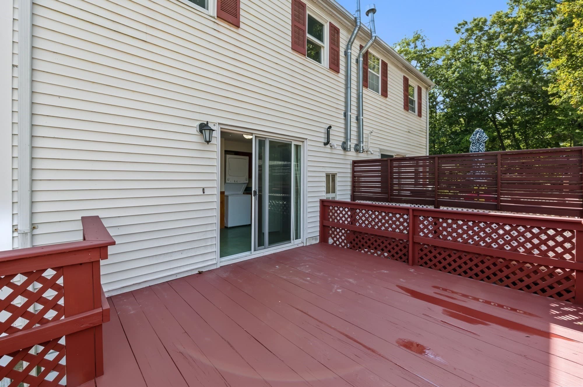Condominium at 79 Arnold Ave # 79, Lowell MA 01852, Lowell, photo 26 of 33