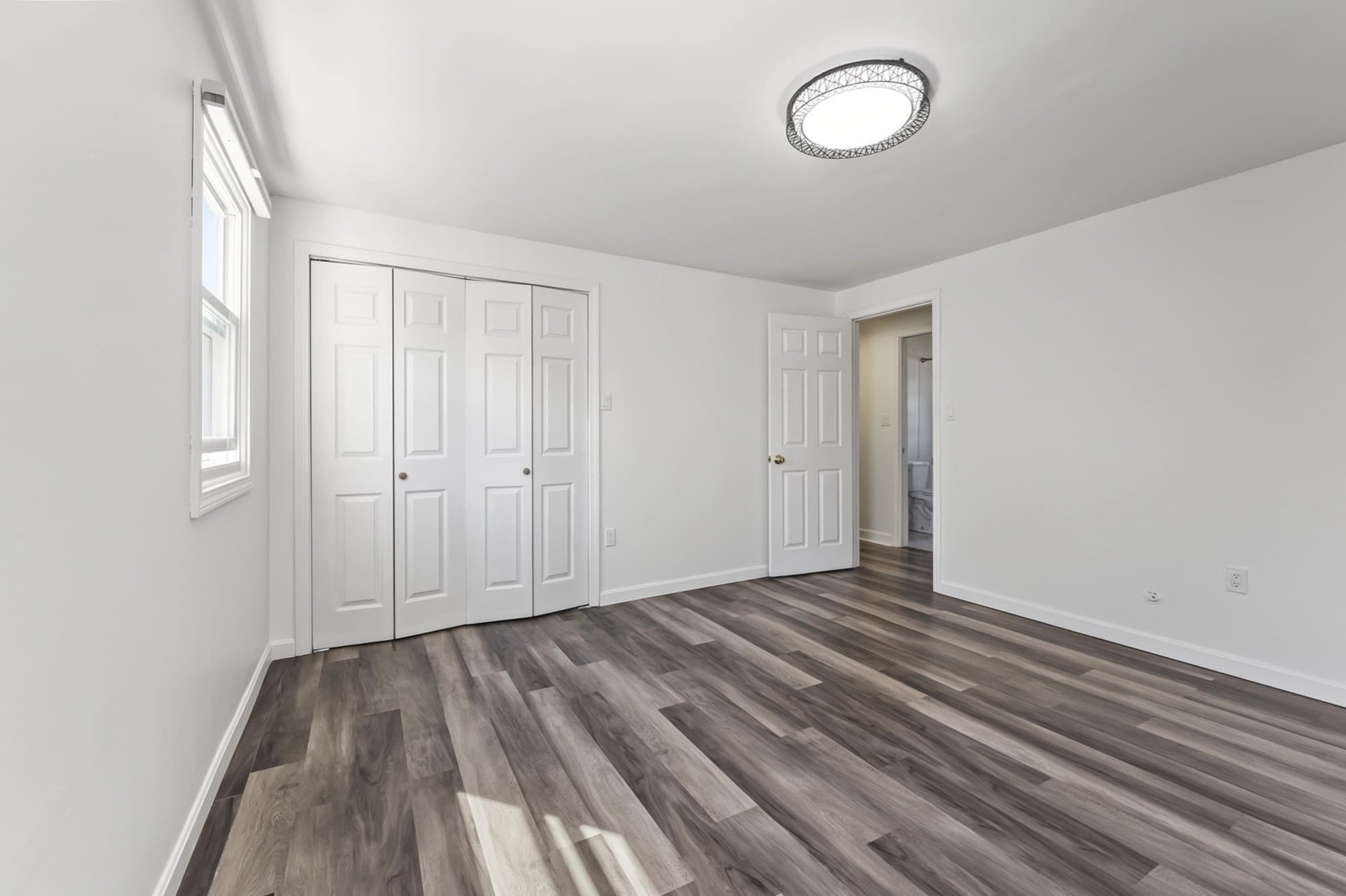 Condominium at 79 Arnold Ave # 79, Lowell MA 01852, Lowell, photo 14 of 33