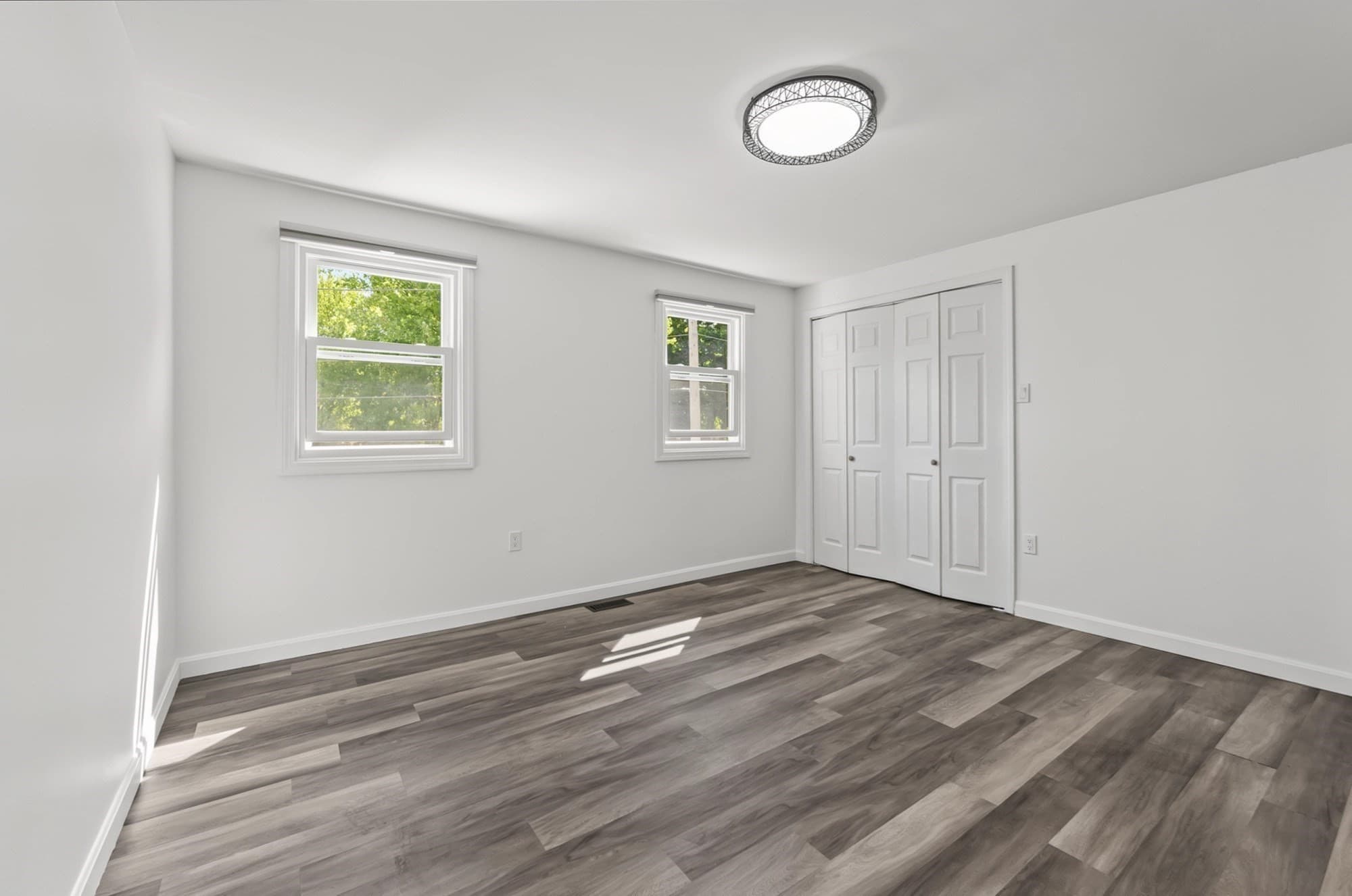 Condominium at 79 Arnold Ave # 79, Lowell MA 01852, Lowell, photo 15 of 33