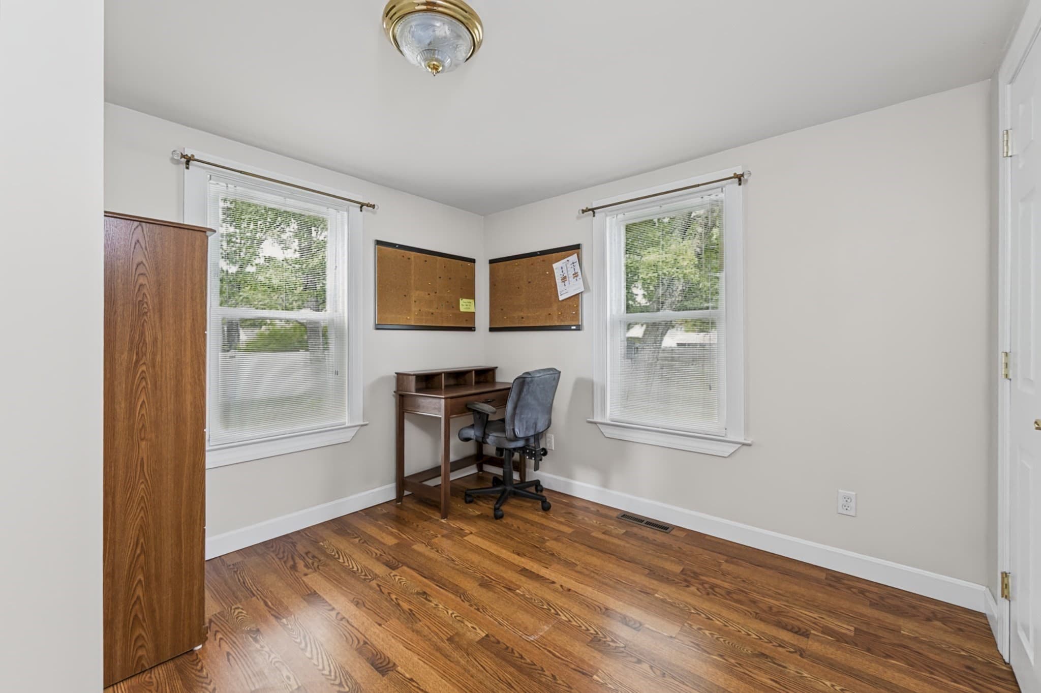 Single Family Residence at 4 Amos St, Tewksbury MA 01876, Tewksbury, photo 16 of 42