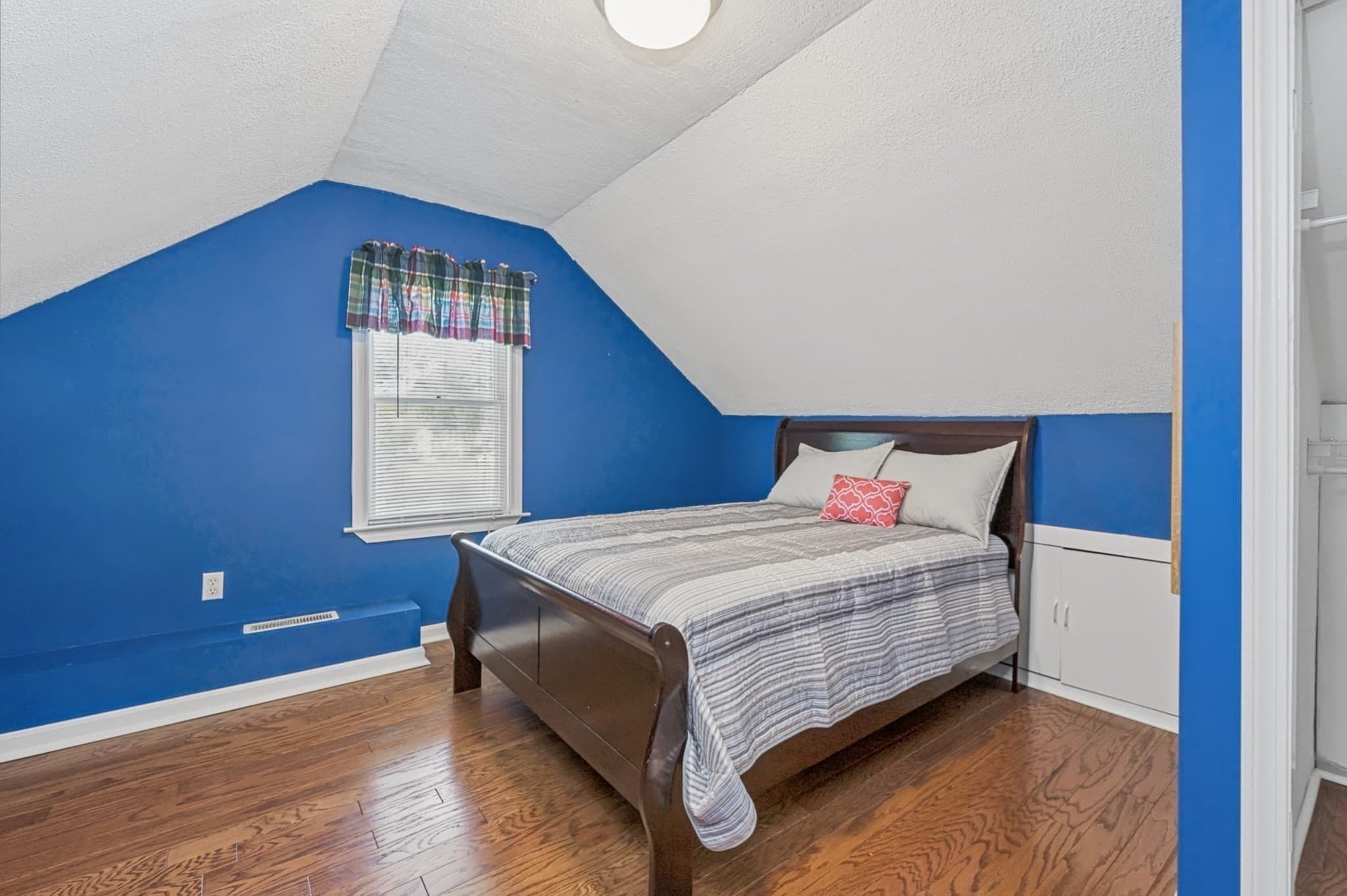 Single Family Residence at 4 Amos St, Tewksbury MA 01876, Tewksbury, photo 22 of 42