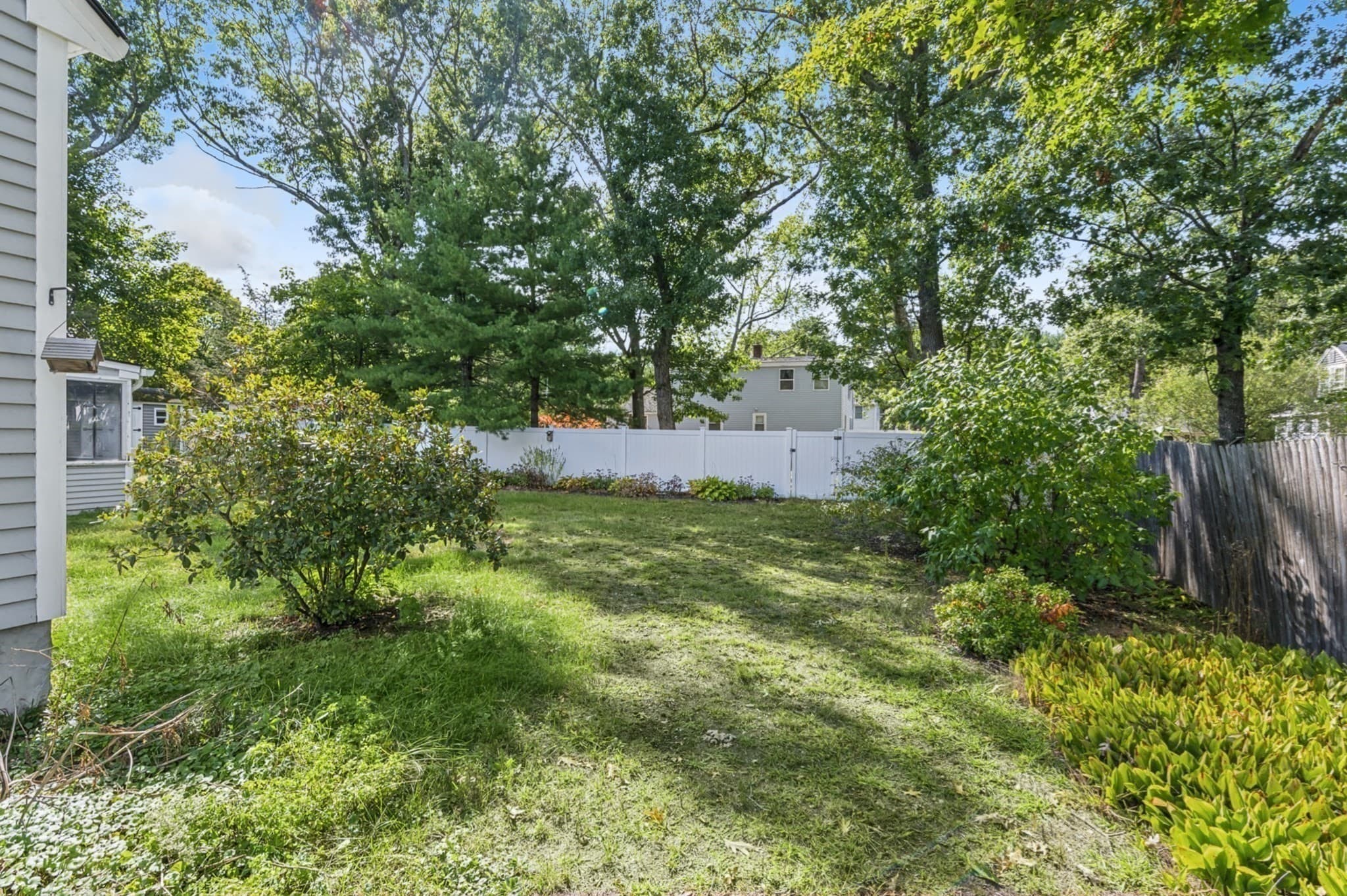 Single Family Residence at 4 Amos St, Tewksbury MA 01876, Tewksbury, photo 36 of 42