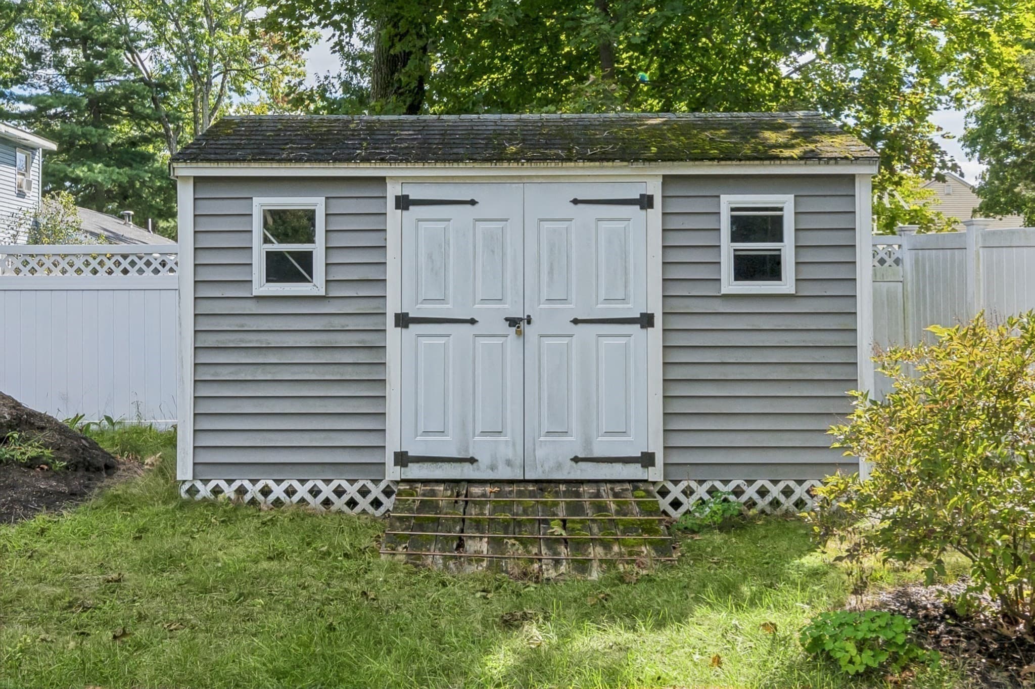 Single Family Residence at 4 Amos St, Tewksbury MA 01876, Tewksbury, photo 40 of 42