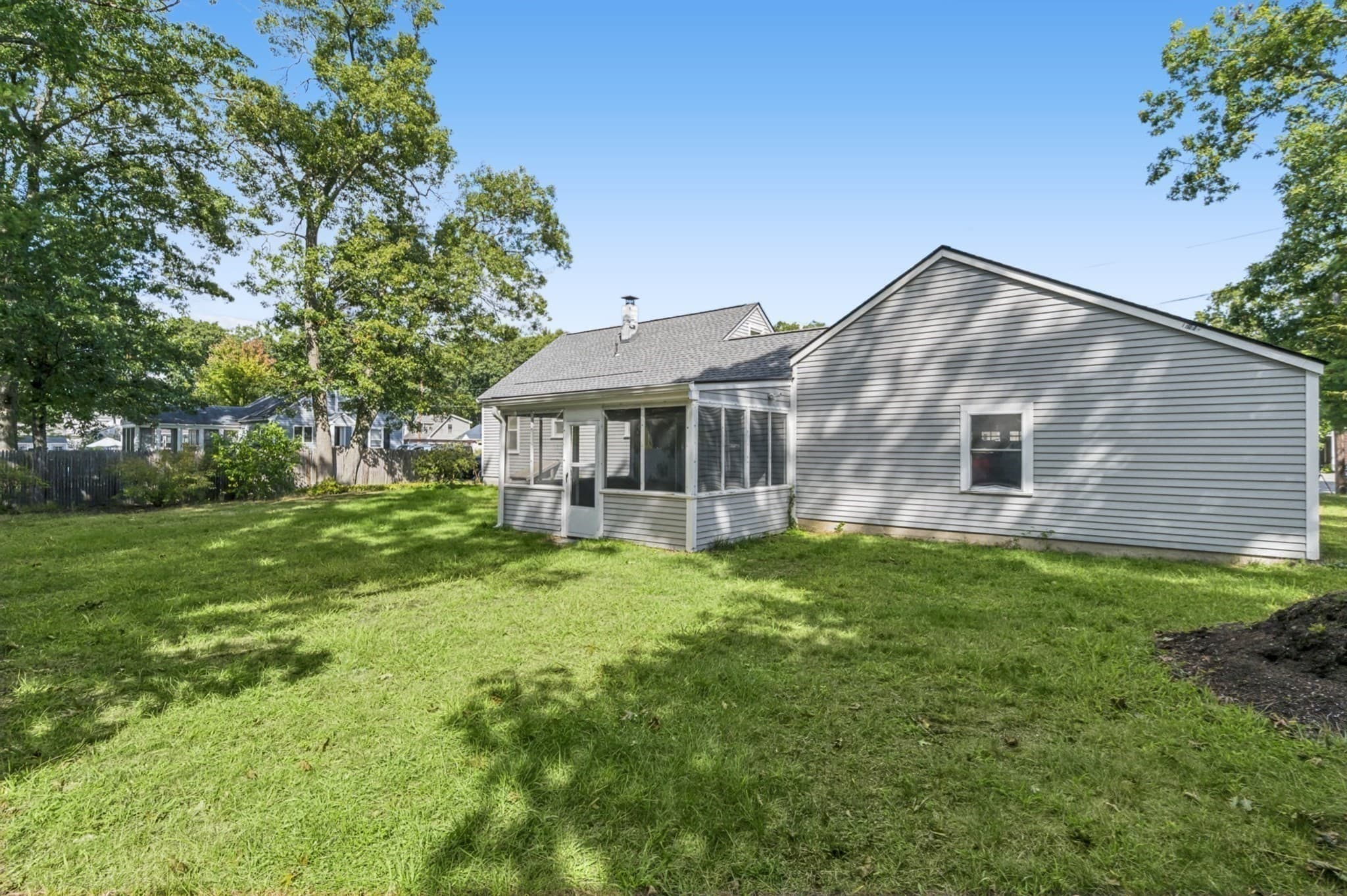 Single Family Residence at 4 Amos St, Tewksbury MA 01876, Tewksbury, photo 39 of 42