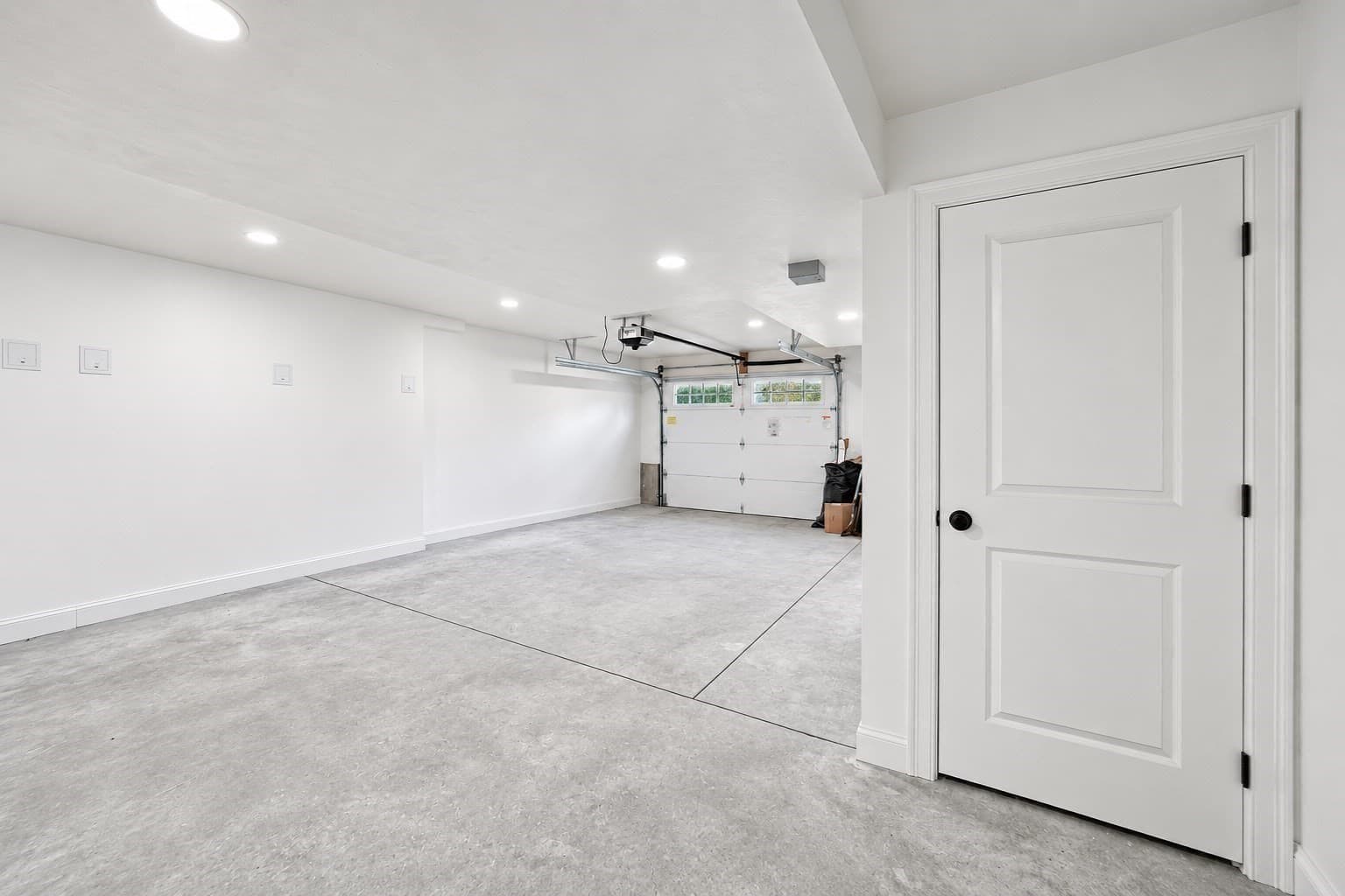 Condominium at 580 Broad St # 2A, Bridgewater MA 02324, Bridgewater, photo 27 of 28