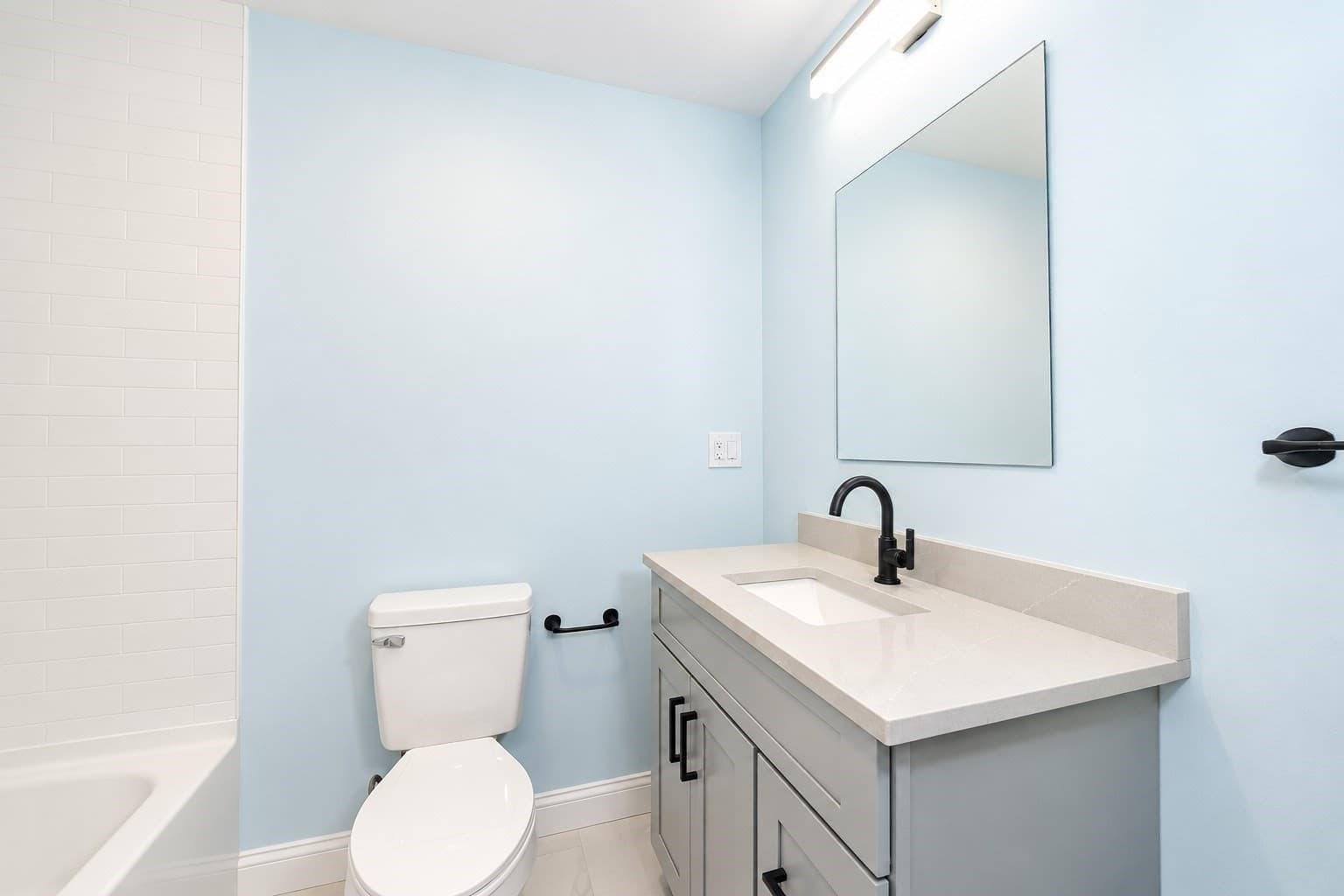 Condominium at 580 Broad St # 2A, Bridgewater MA 02324, Bridgewater, photo 24 of 28